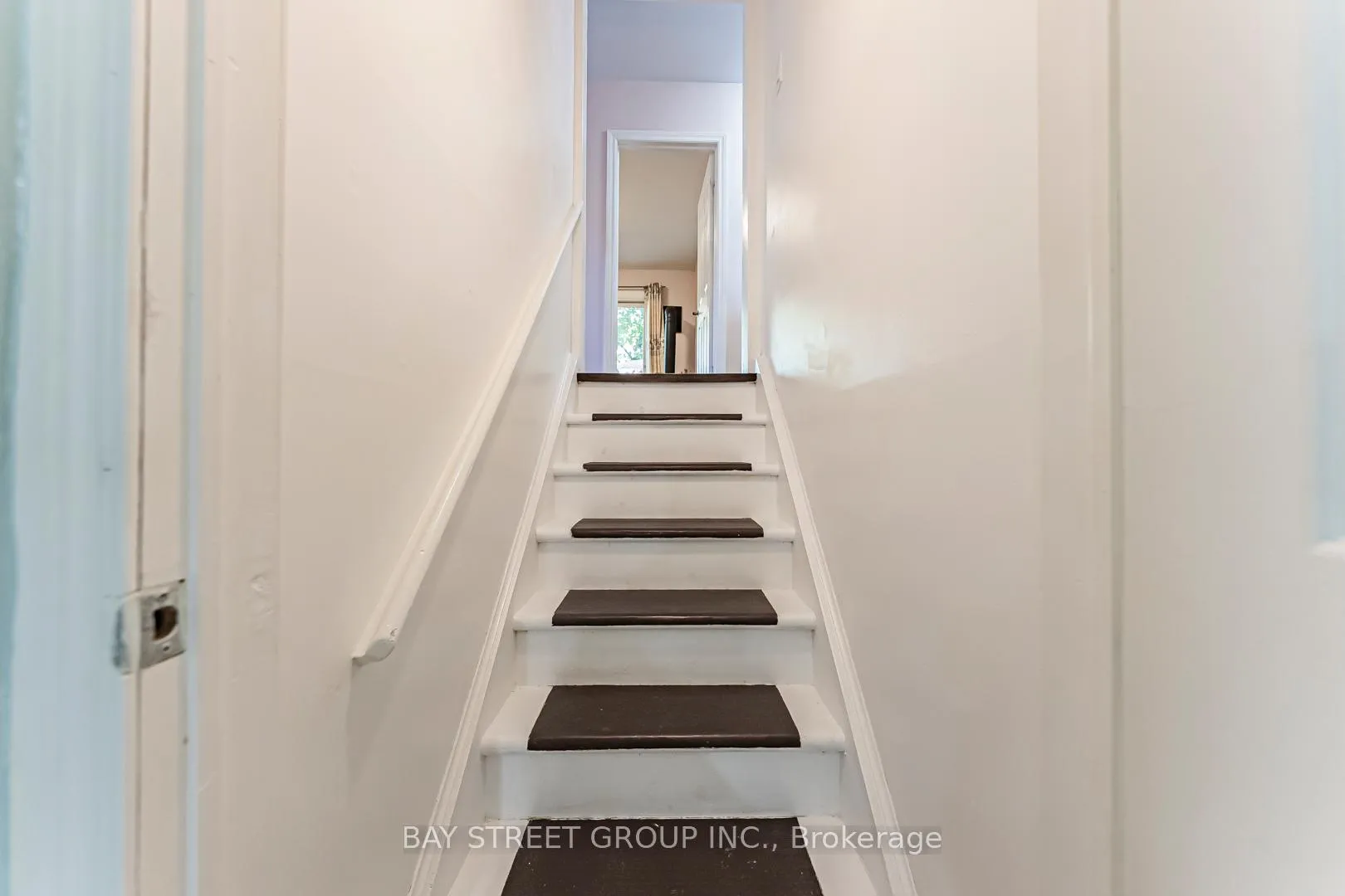 Photo 9 of Unit Basement, 43 Sherwood Forest Drive, Markham, Bullock — HOMEH