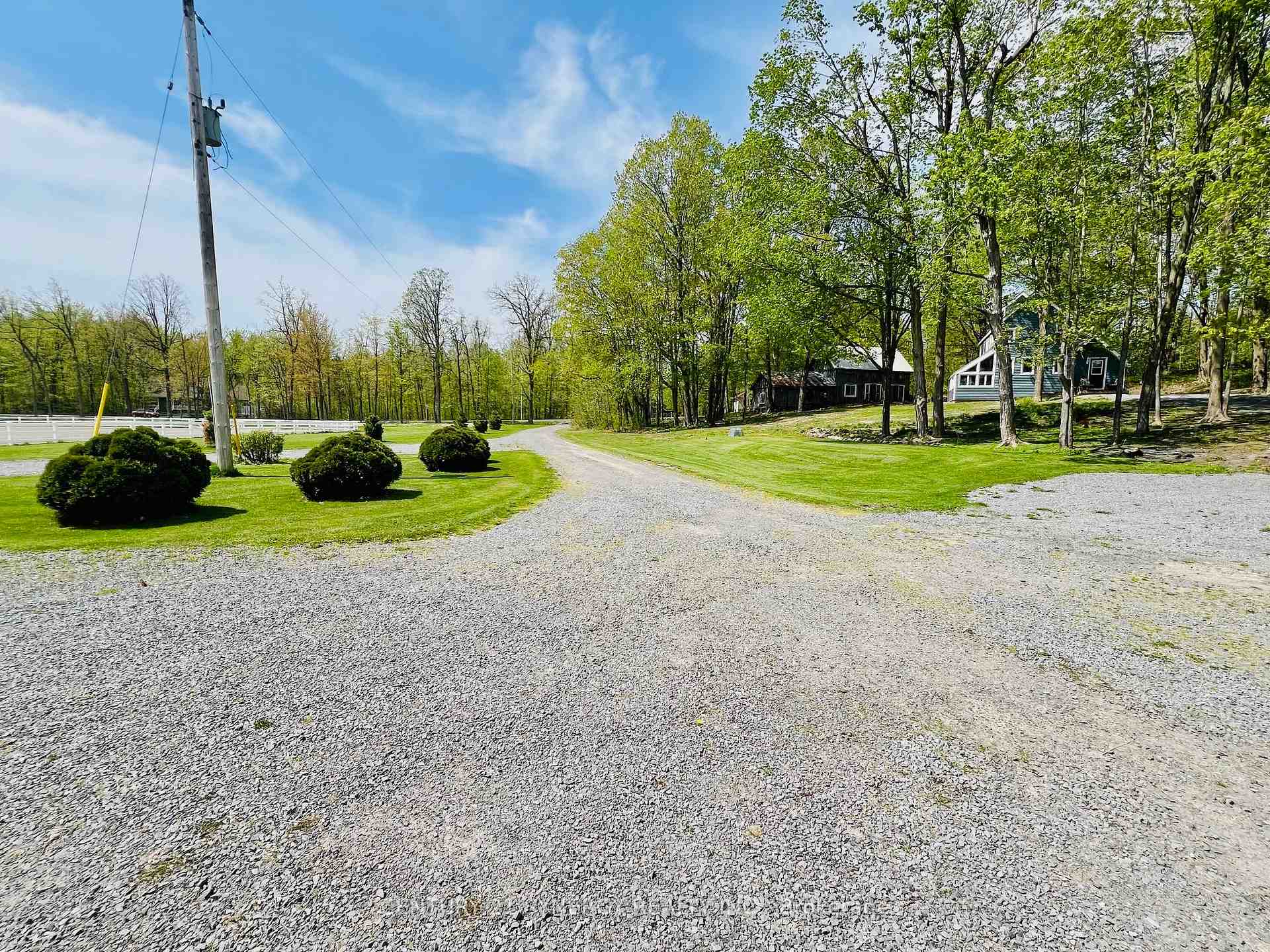 Photo 18 of 6387/6395 Third Line Road S, Ottawa, North Gower — HOMEH