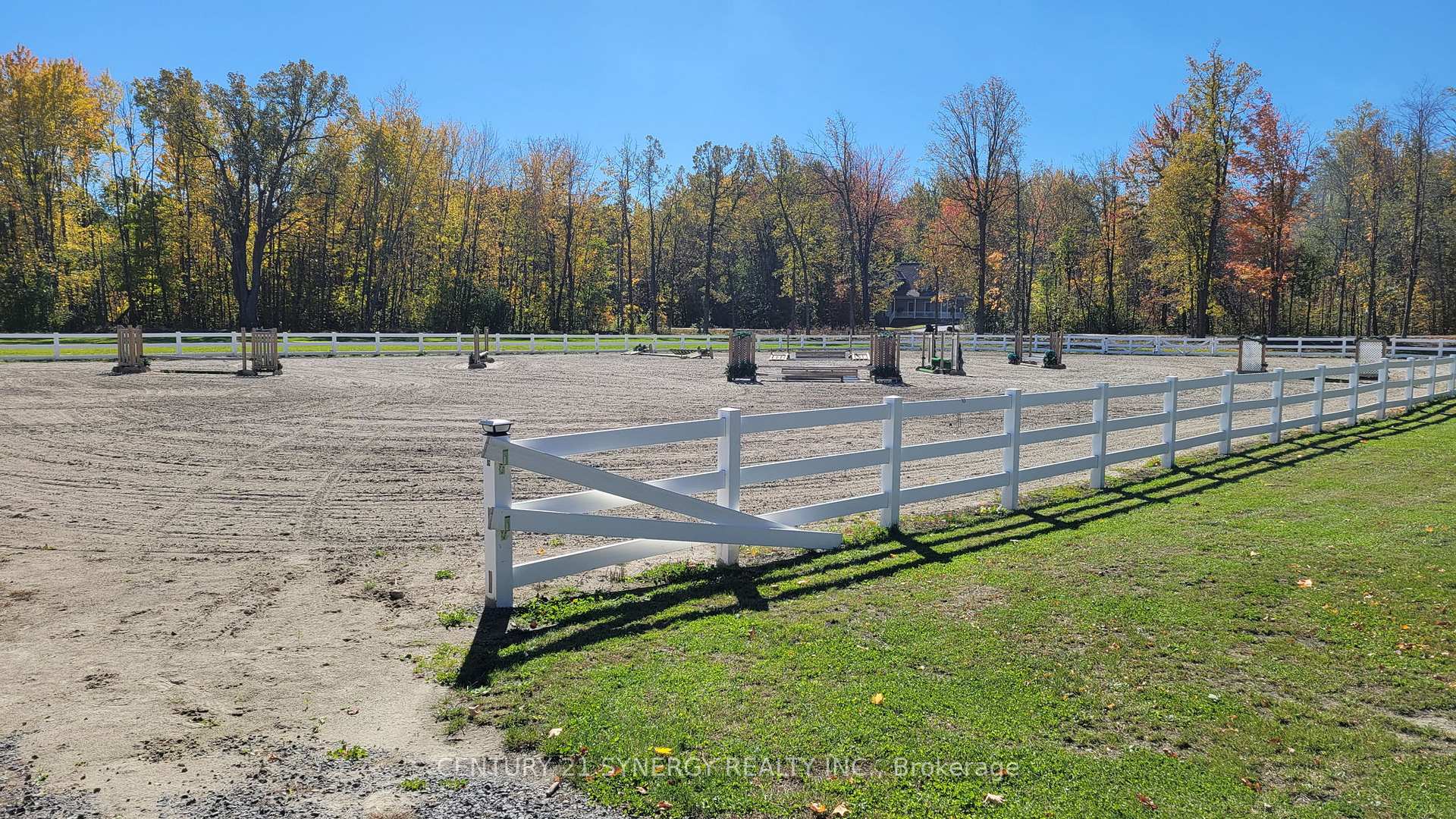 Photo 34 of 6387/6395 Third Line Road S, Ottawa, North Gower — HOMEH