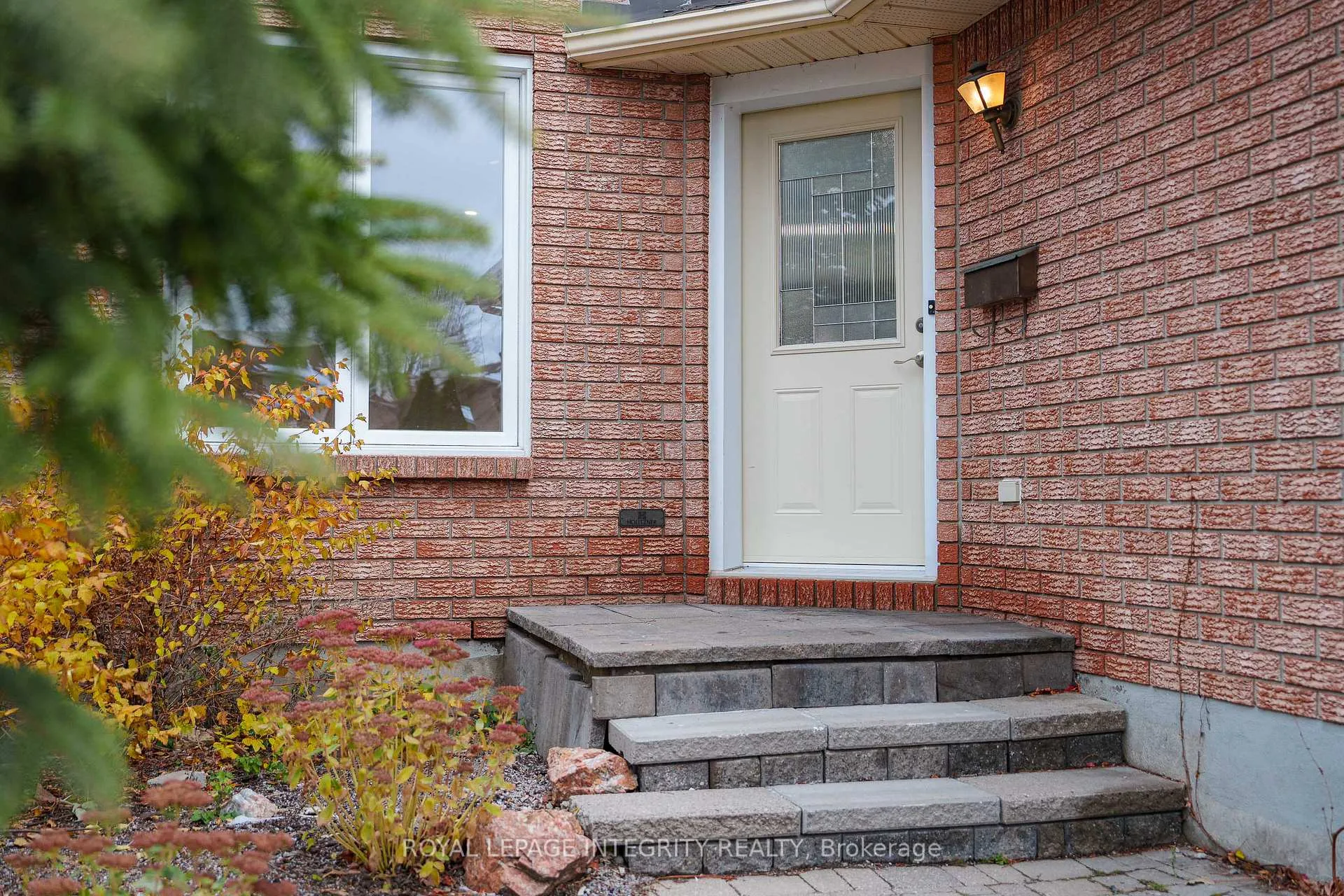 Photo 4 of 234 Walden Drive, Ottawa, Kanata - Kanata Lakes/Heritage Hills — HOMEH
