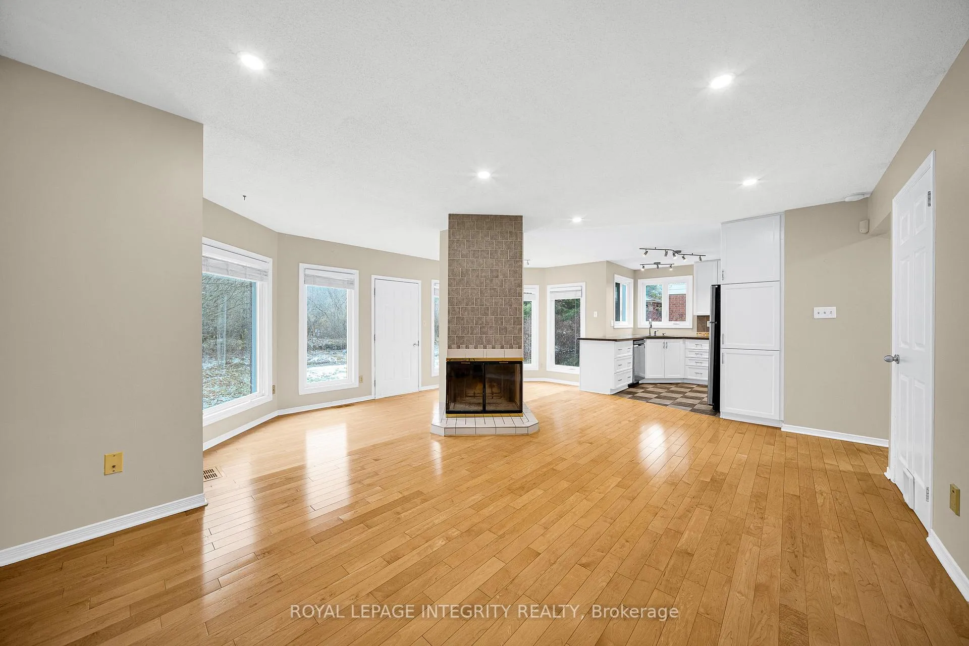 Photo 16 of 234 Walden Drive, Ottawa, Kanata - Kanata Lakes/Heritage Hills — HOMEH