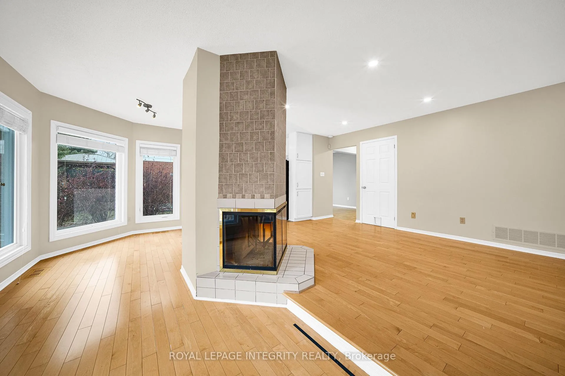 Photo 17 of 234 Walden Drive, Ottawa, Kanata - Kanata Lakes/Heritage Hills — HOMEH