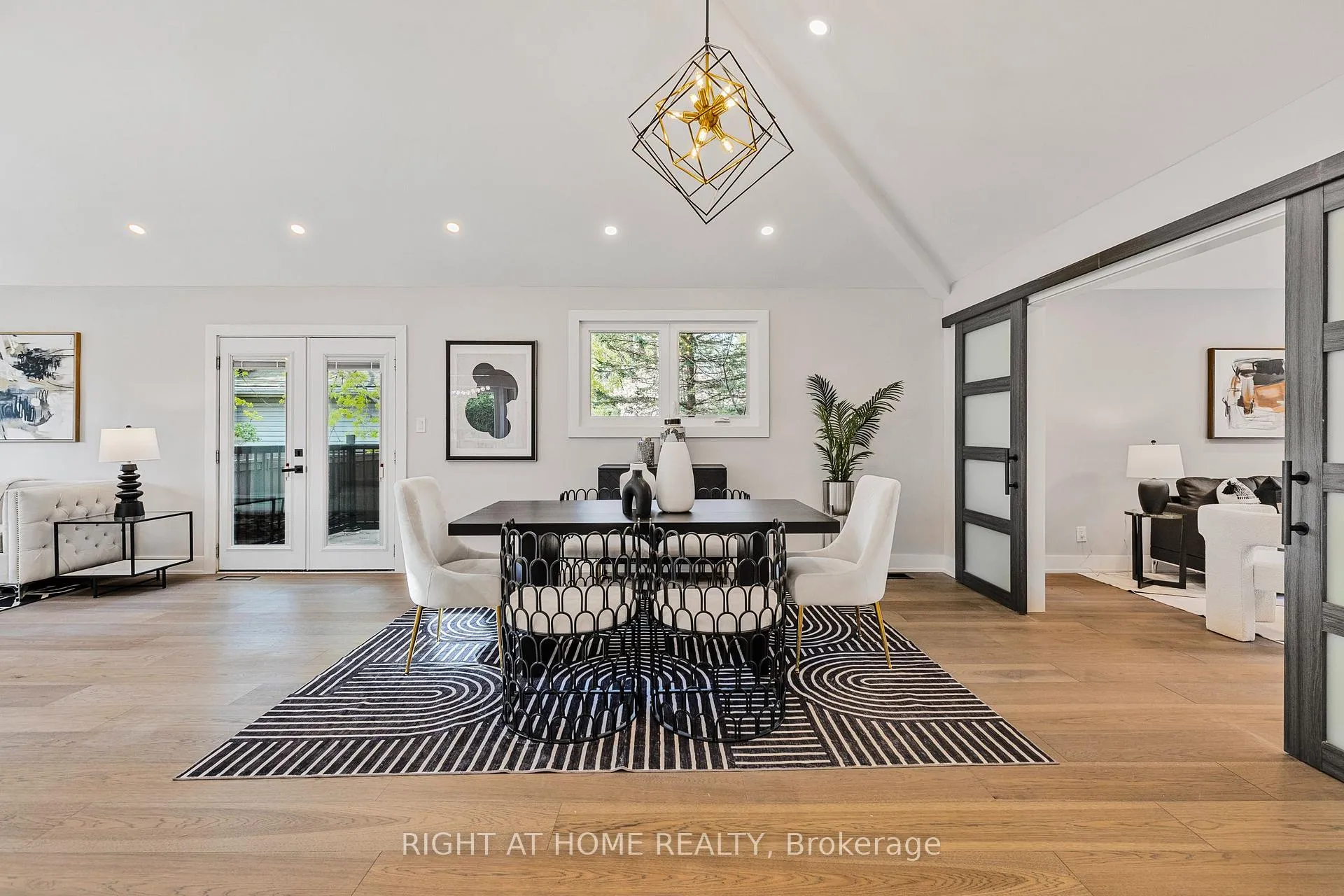 Photo 14 of Unit UPPER, 347 Mapledene Drive, Hamilton, Ancaster — HOMEH