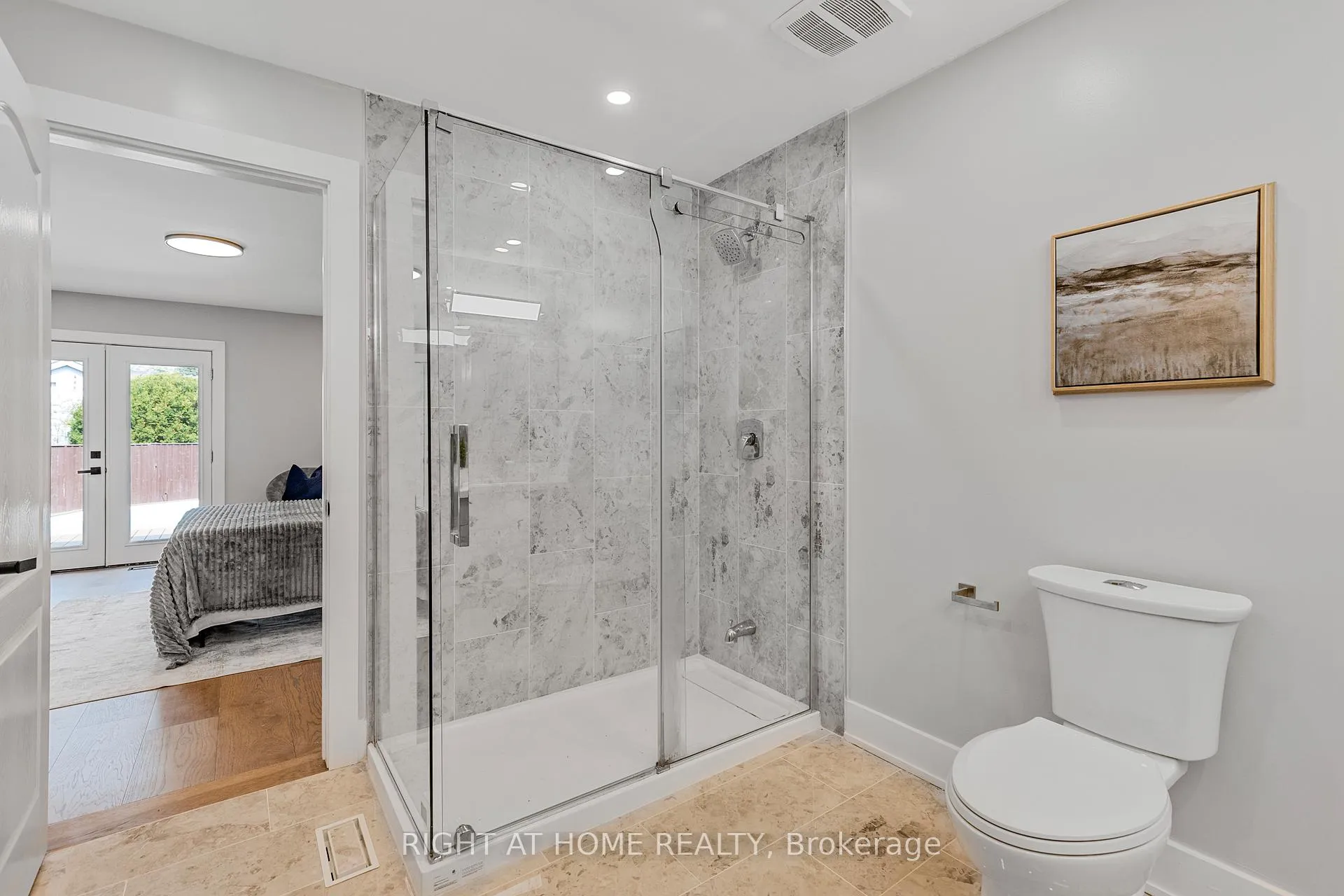 Photo 20 of Unit UPPER, 347 Mapledene Drive, Hamilton, Ancaster — HOMEH