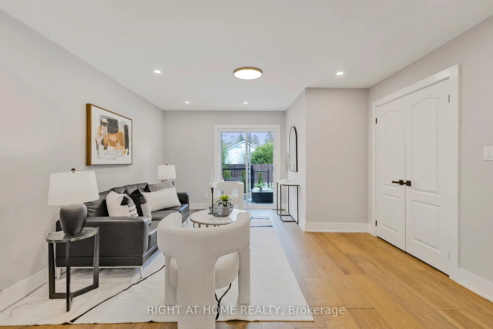 Photo 22 of Unit UPPER, 347 Mapledene Drive, Hamilton, Ancaster — HOMEH