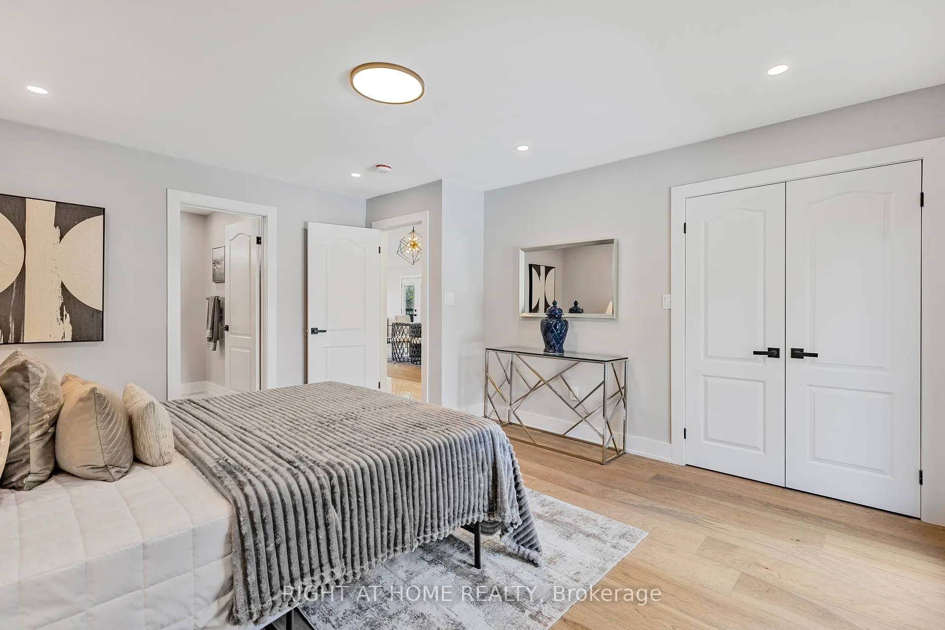 Photo 27 of Unit UPPER, 347 Mapledene Drive, Hamilton, Ancaster — HOMEH