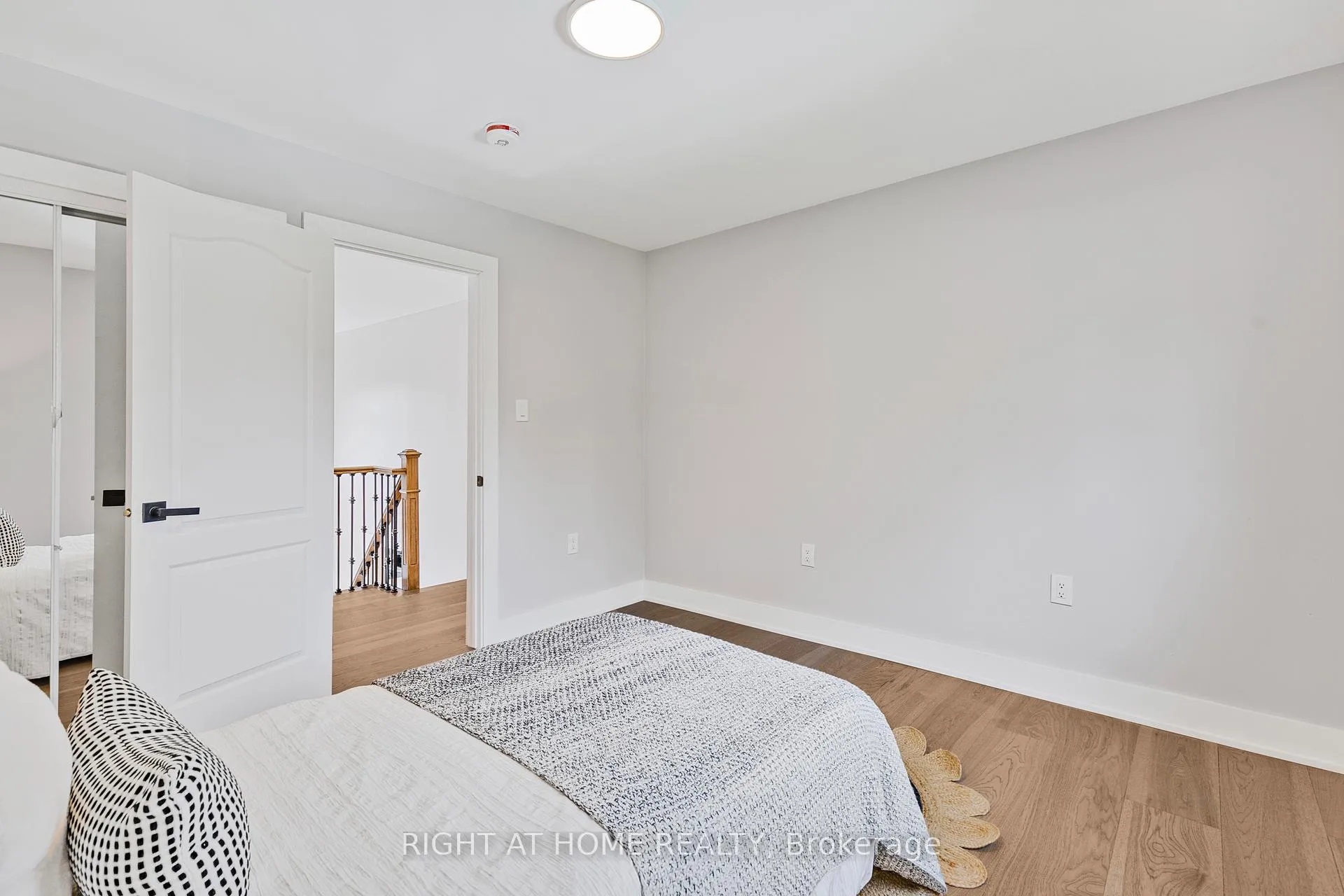 Photo 31 of Unit UPPER, 347 Mapledene Drive, Hamilton, Ancaster — HOMEH