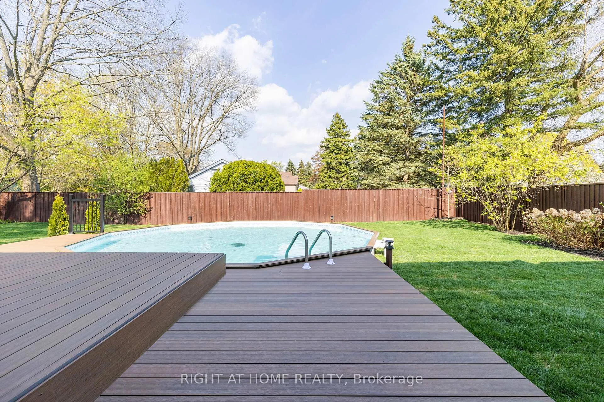 Photo 36 of Unit UPPER, 347 Mapledene Drive, Hamilton, Ancaster — HOMEH