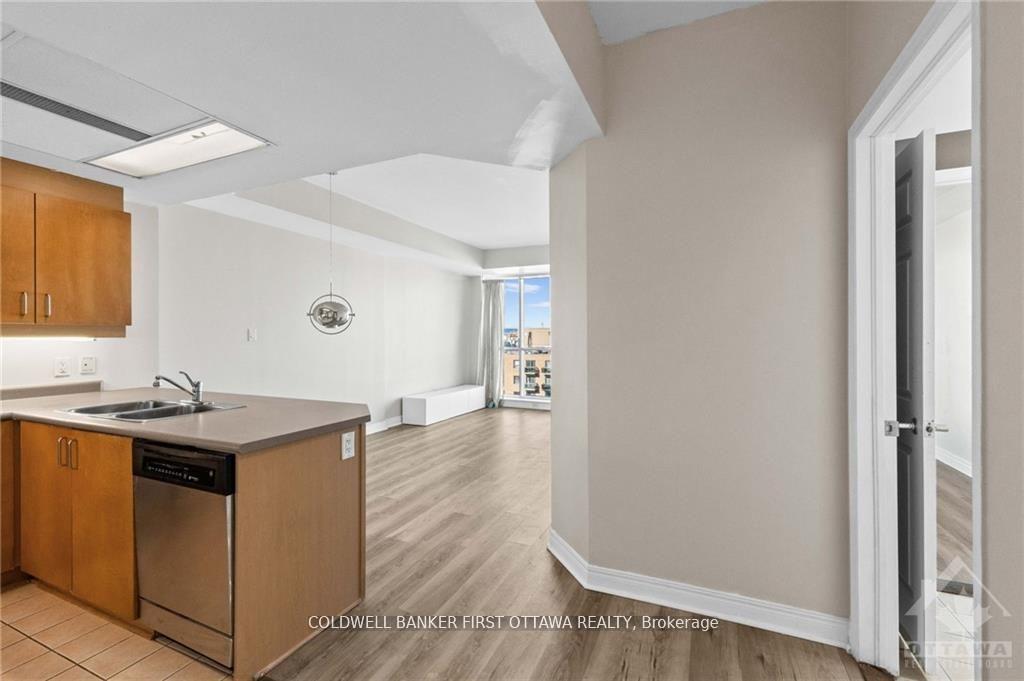 Photo 6 of Unit 1207, 134 York Street, Ottawa, Lower Town/Byward Market — HOMEH