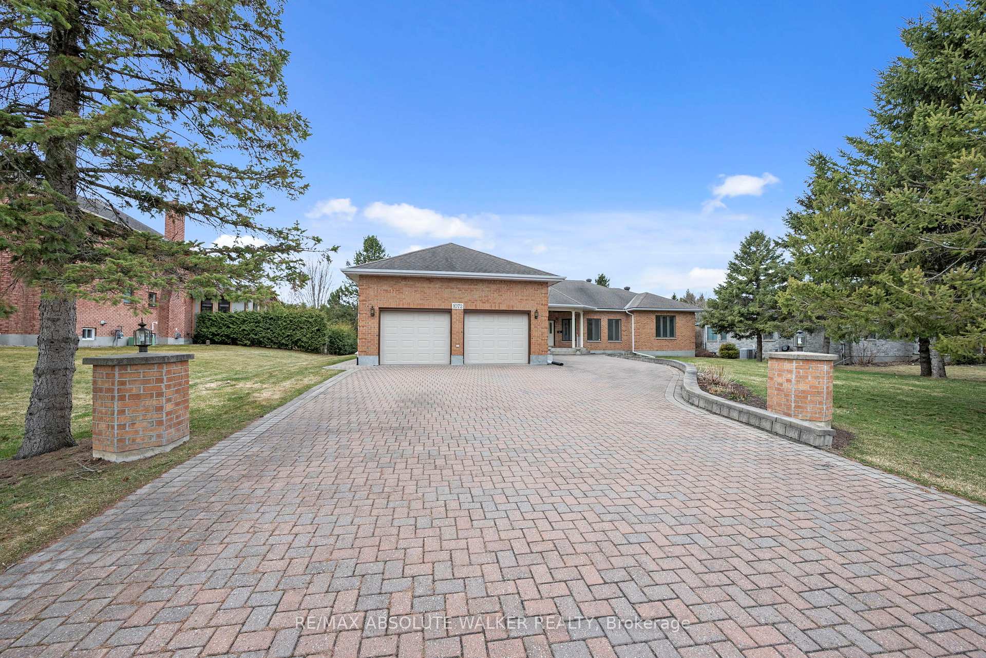 Photo 1 of 1072 Bravar Drive, Ottawa, Manotick Long Island & Nicholls Island — HOMEH