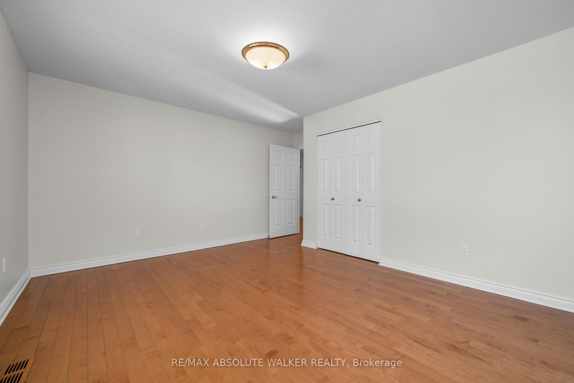 Photo 20 of 1072 Bravar Drive, Ottawa, Manotick Long Island & Nicholls Island — HOMEH