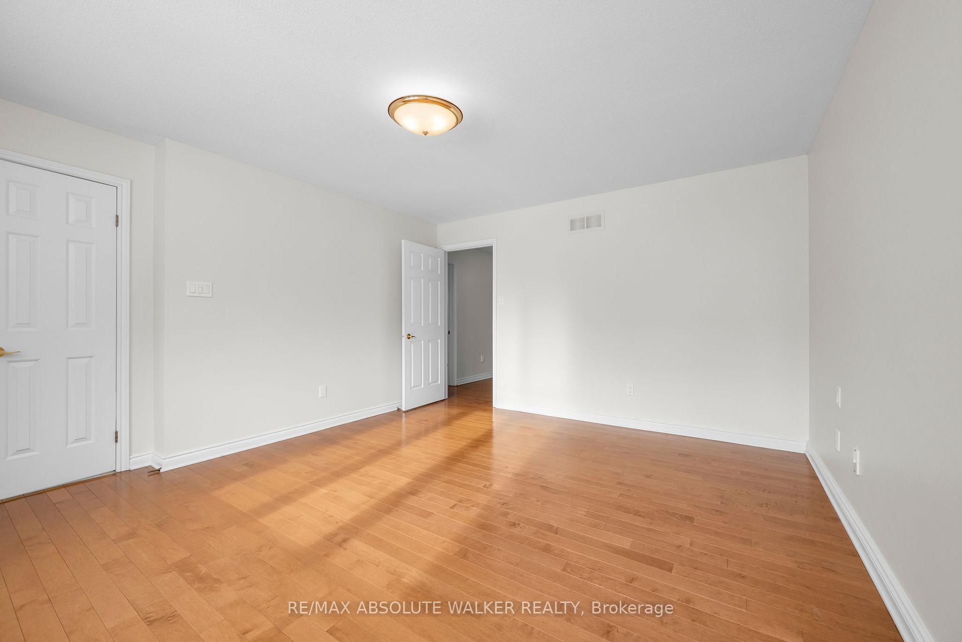 Photo 25 of 1072 Bravar Drive, Ottawa, Manotick Long Island & Nicholls Island — HOMEH
