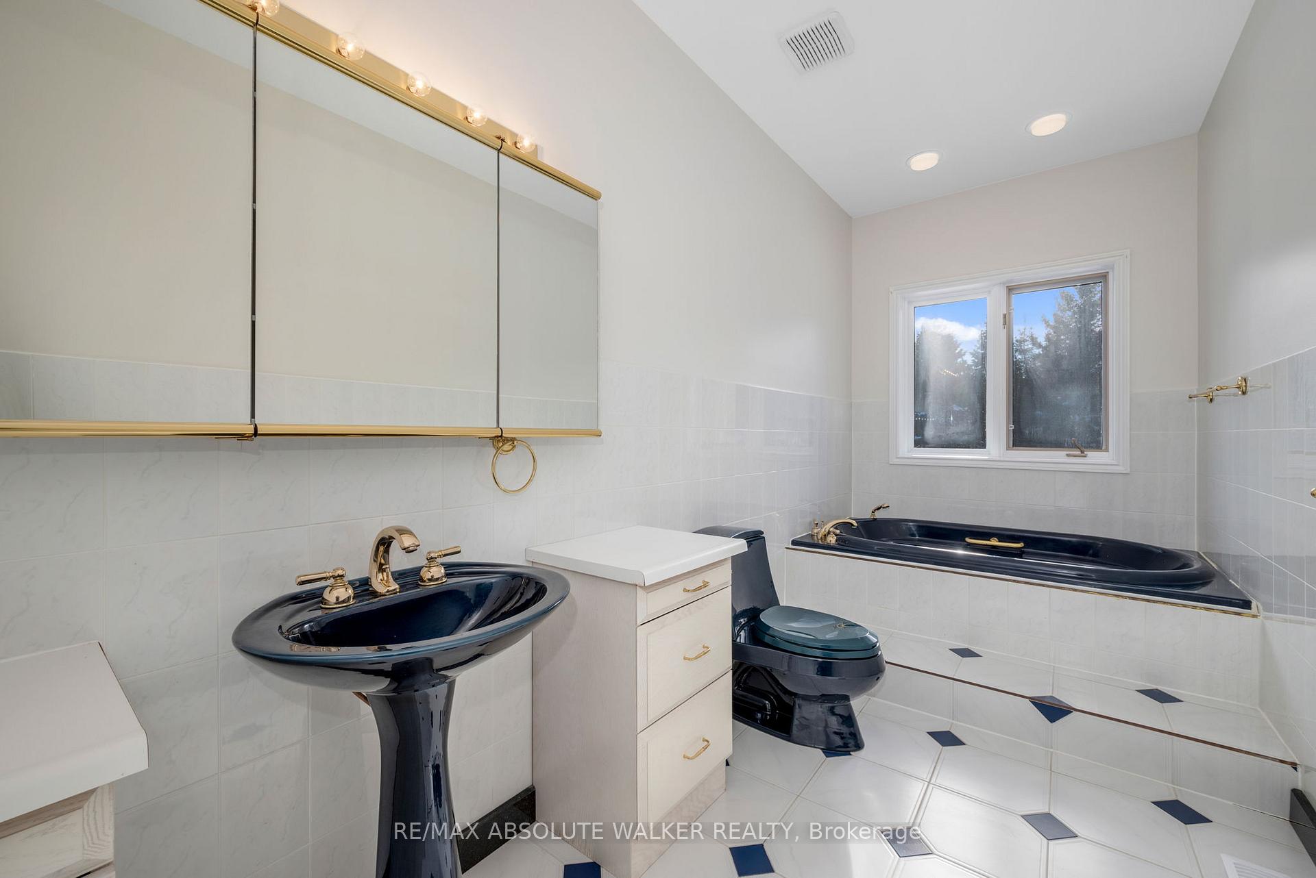 Photo 27 of 1072 Bravar Drive, Ottawa, Manotick Long Island & Nicholls Island — HOMEH