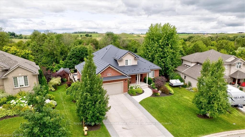 Photo 39 of 90 River Run Road, Mapleton, Rural Mapleton — HOMEH