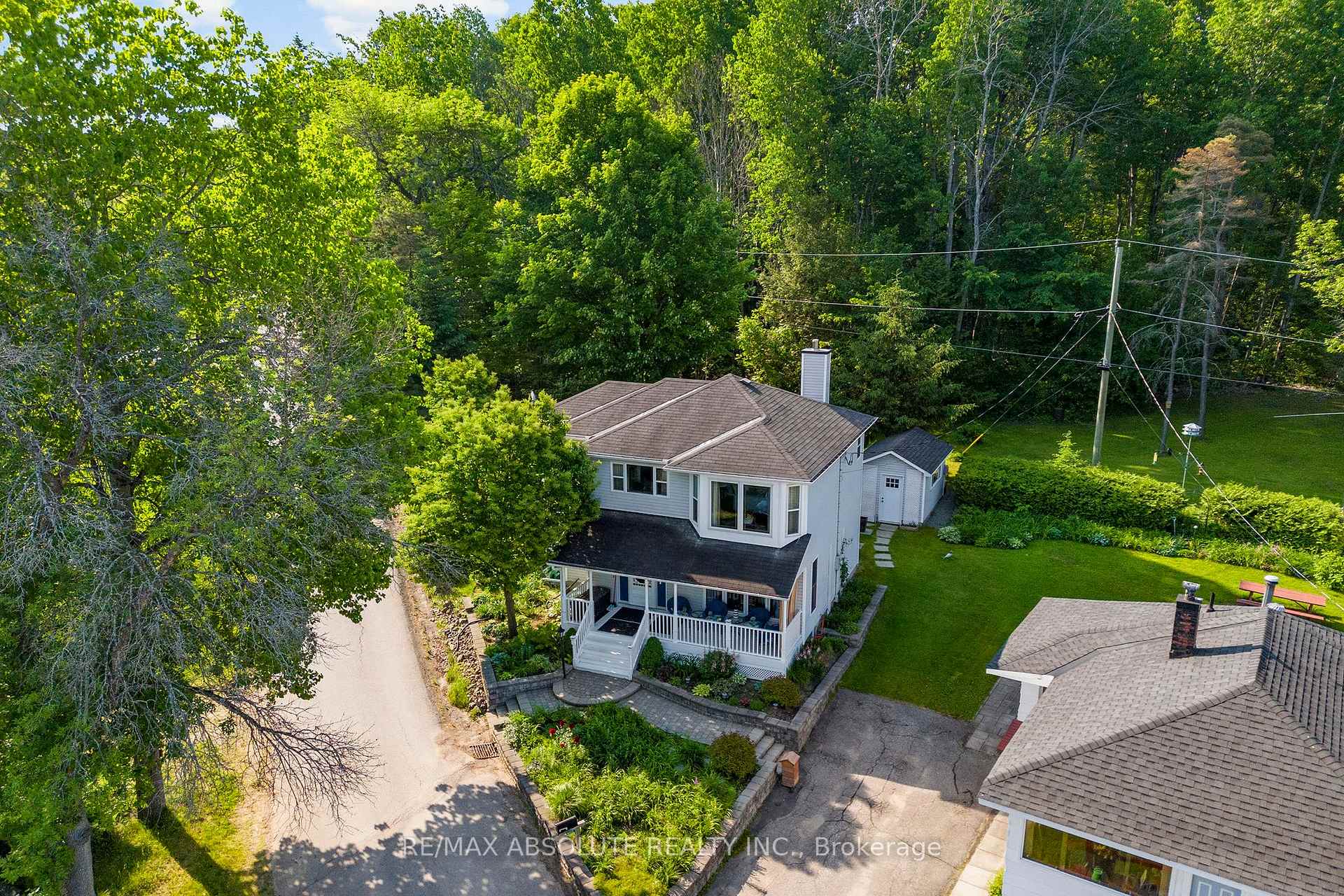 Photo 4 of 813 Archibald Street, McNab/Braeside, Mcnab/Braeside Twps — HOMEH
