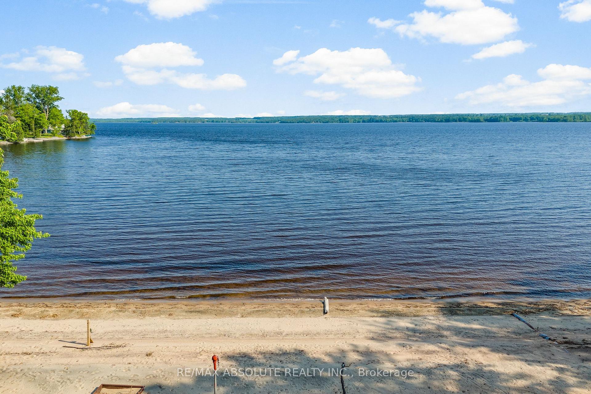 Photo 7 of 813 Archibald Street, McNab/Braeside, Mcnab/Braeside Twps — HOMEH