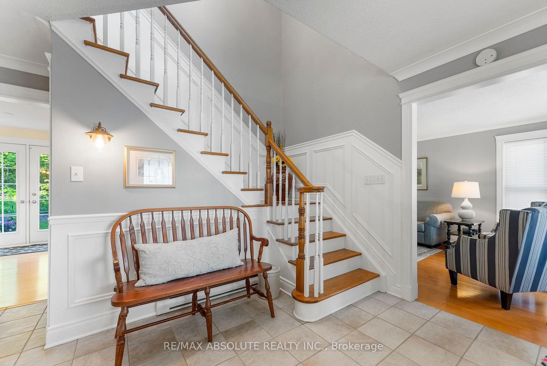 Photo 9 of 813 Archibald Street, McNab/Braeside, Mcnab/Braeside Twps — HOMEH