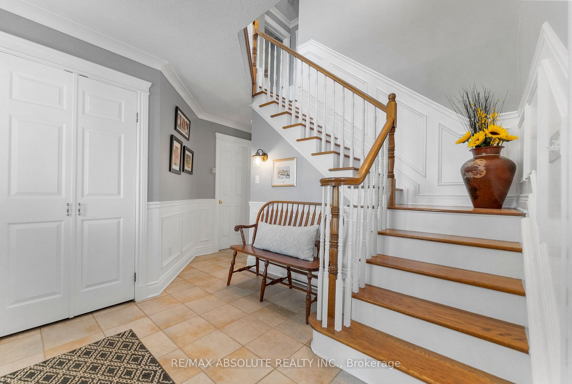 Photo 10 of 813 Archibald Street, McNab/Braeside, Mcnab/Braeside Twps — HOMEH