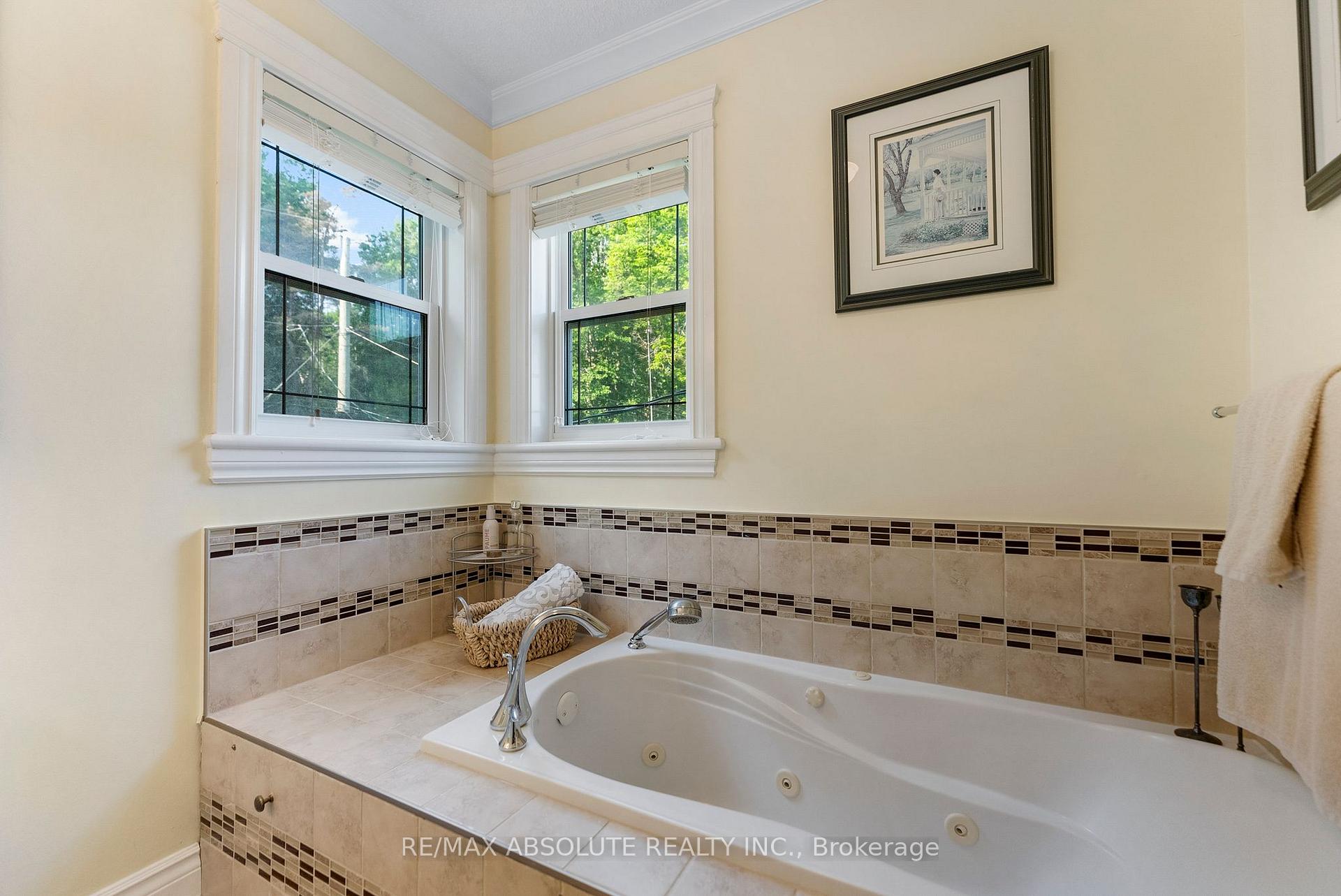 Photo 26 of 813 Archibald Street, McNab/Braeside, Mcnab/Braeside Twps — HOMEH
