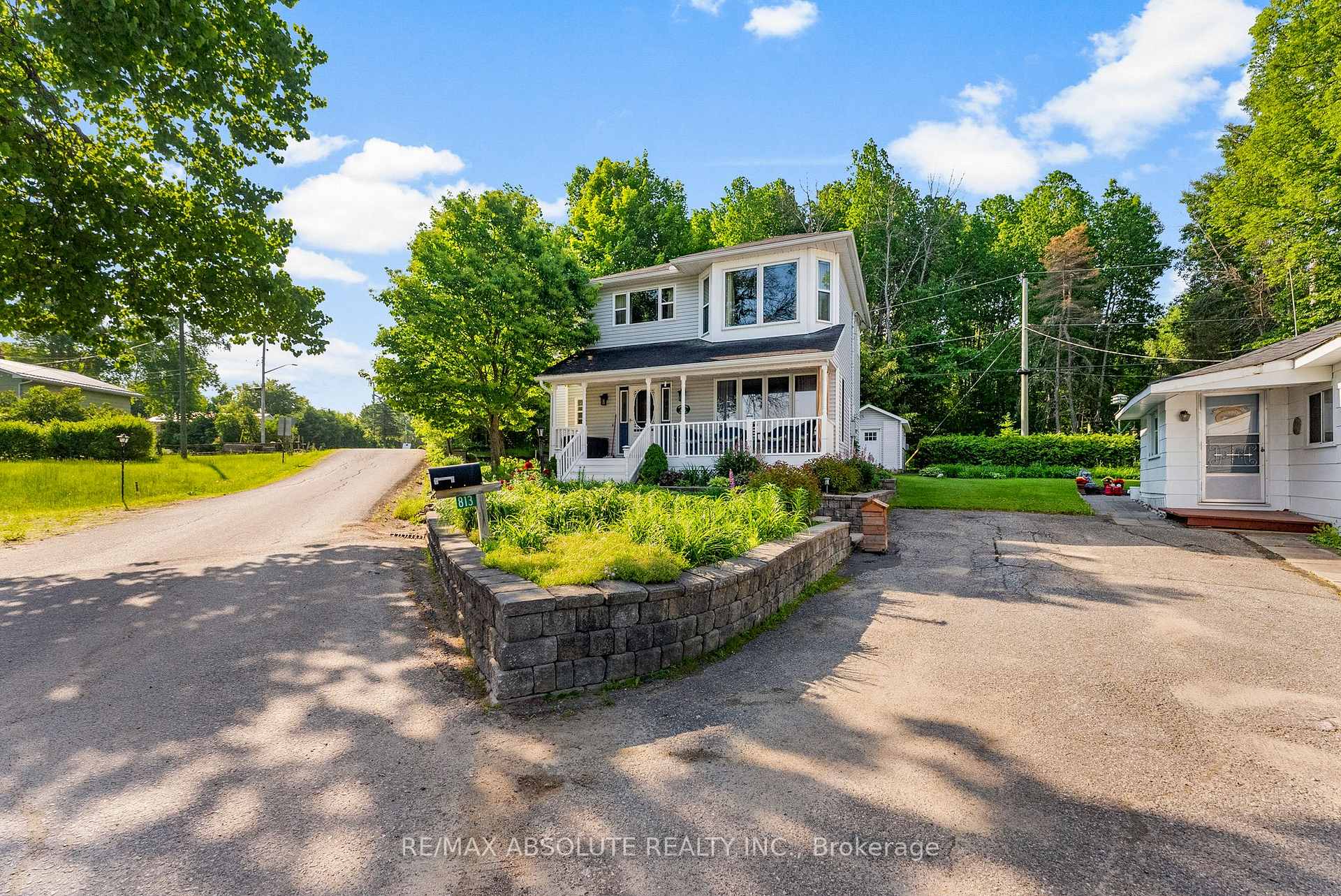 Photo 35 of 813 Archibald Street, McNab/Braeside, Mcnab/Braeside Twps — HOMEH