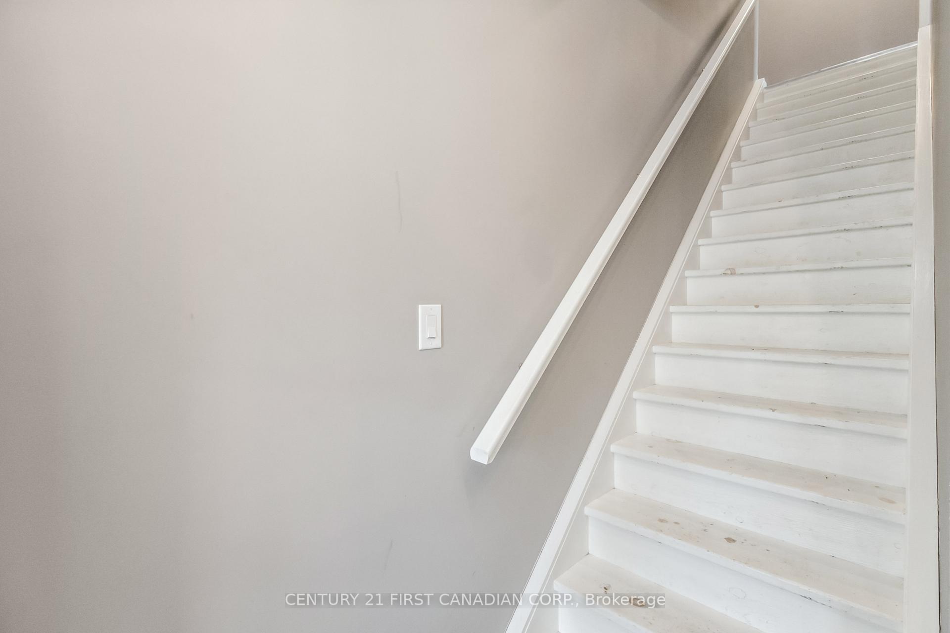 Photo 15 of 131 Francis Street, Lucan Biddulph, Lucan — HOMEH