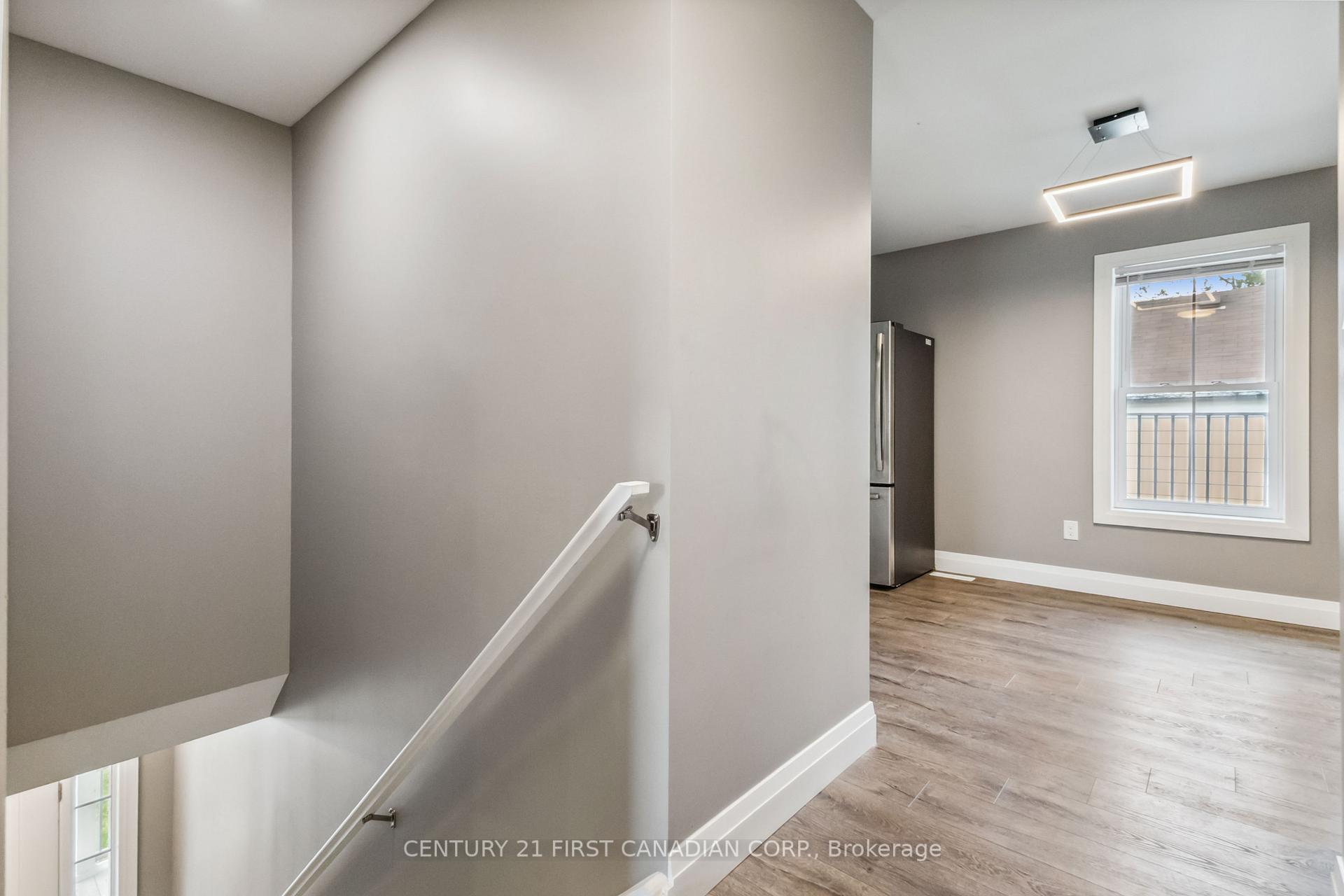 Photo 16 of 131 Francis Street, Lucan Biddulph, Lucan — HOMEH