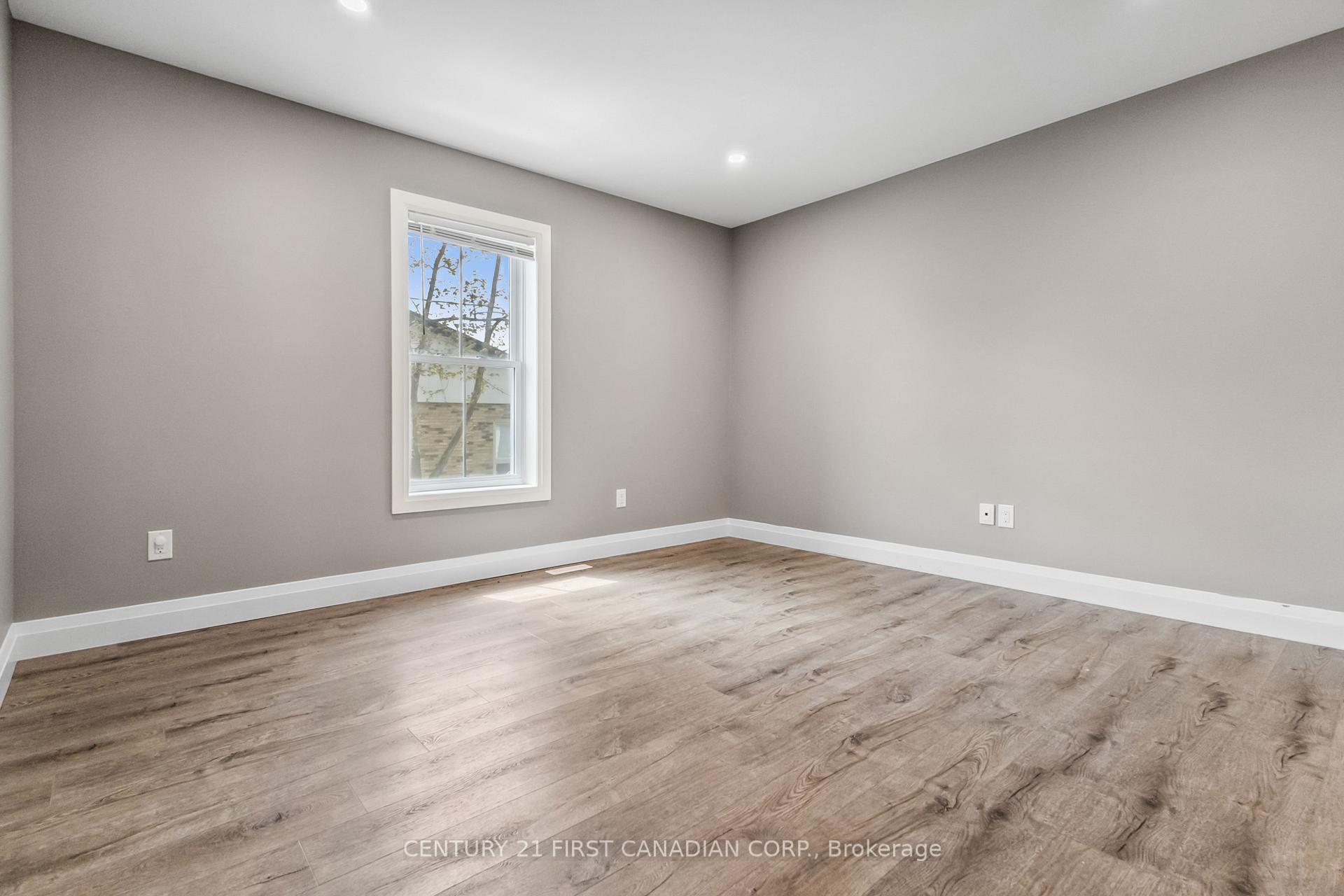 Photo 27 of 131 Francis Street, Lucan Biddulph, Lucan — HOMEH