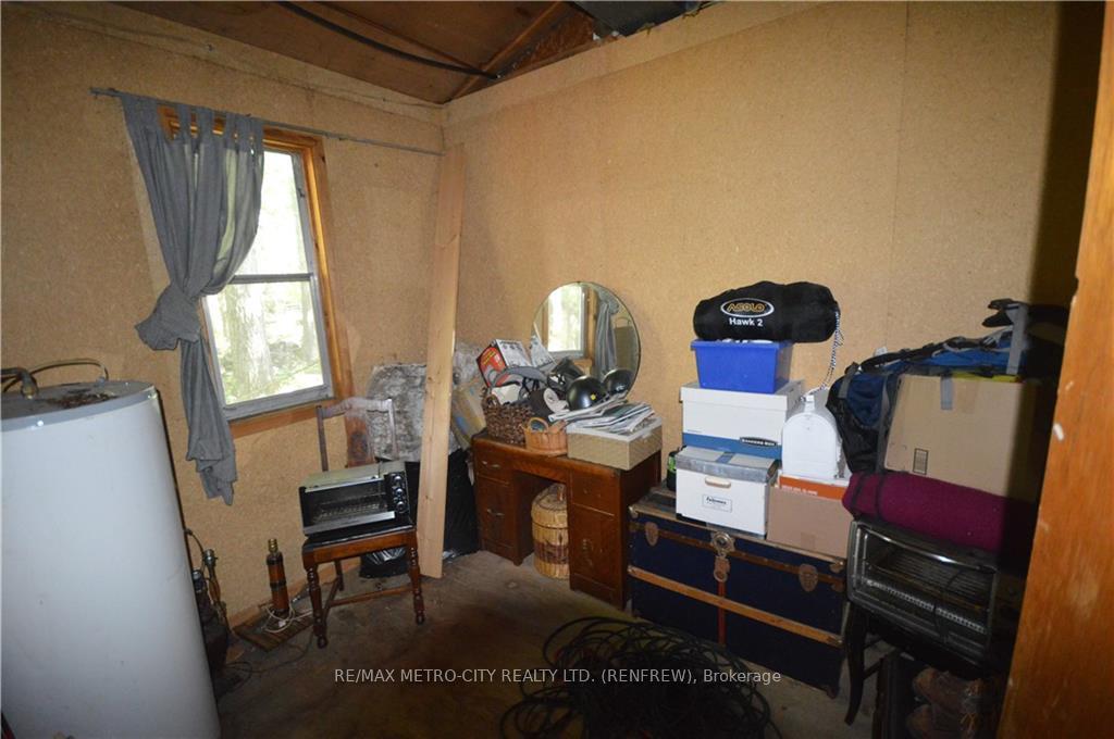 Photo 9 of 2266 Chaspeski Lane, Horton, Horton Twp — HOMEH