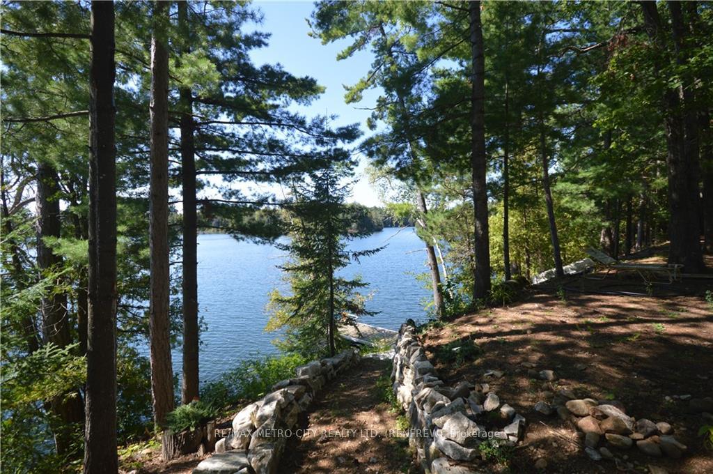 Photo 14 of 2266 Chaspeski Lane, Horton, Horton Twp — HOMEH
