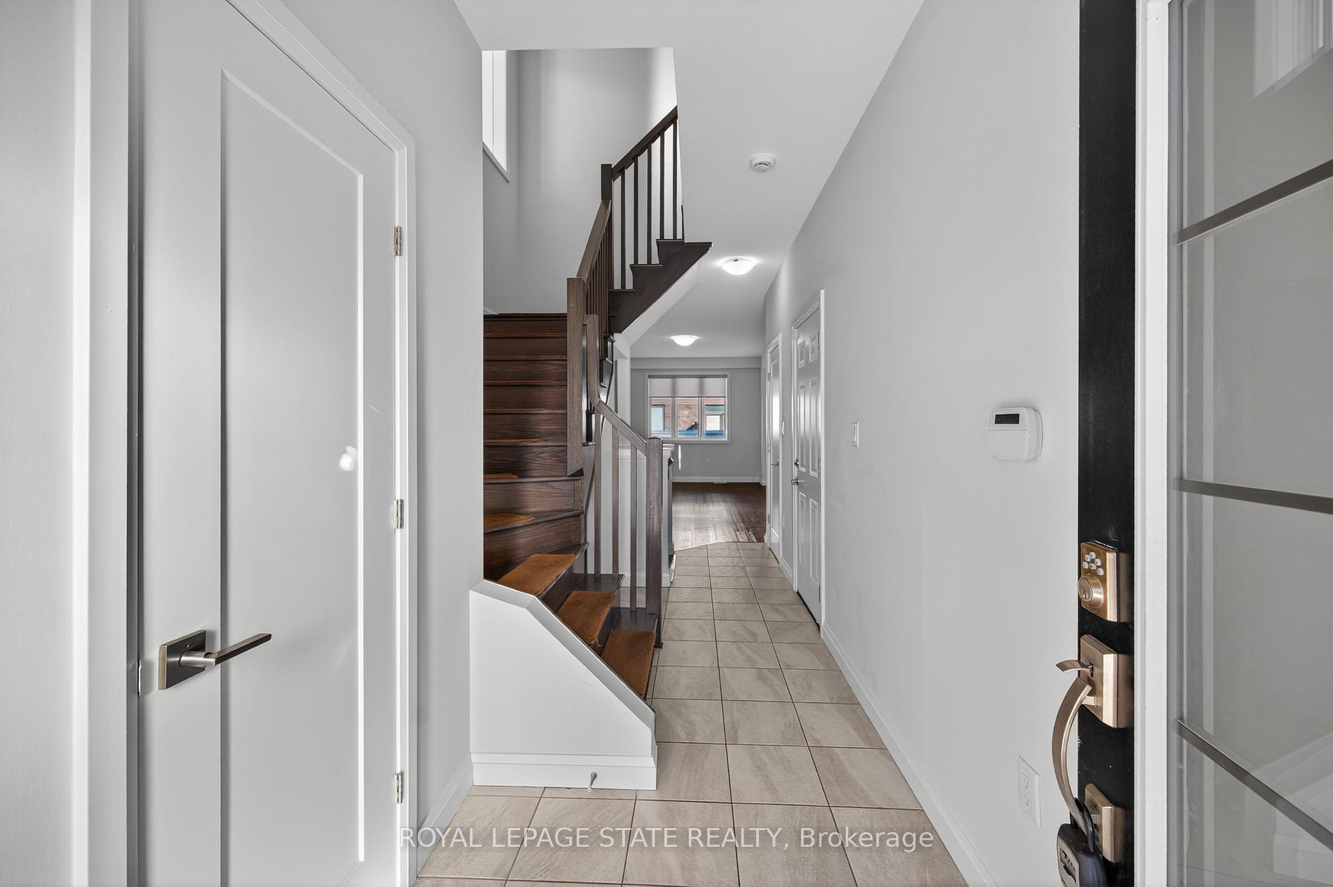 Photo 5 of 9 Rouley Lane, Hamilton, Meadowlands — HOMEH