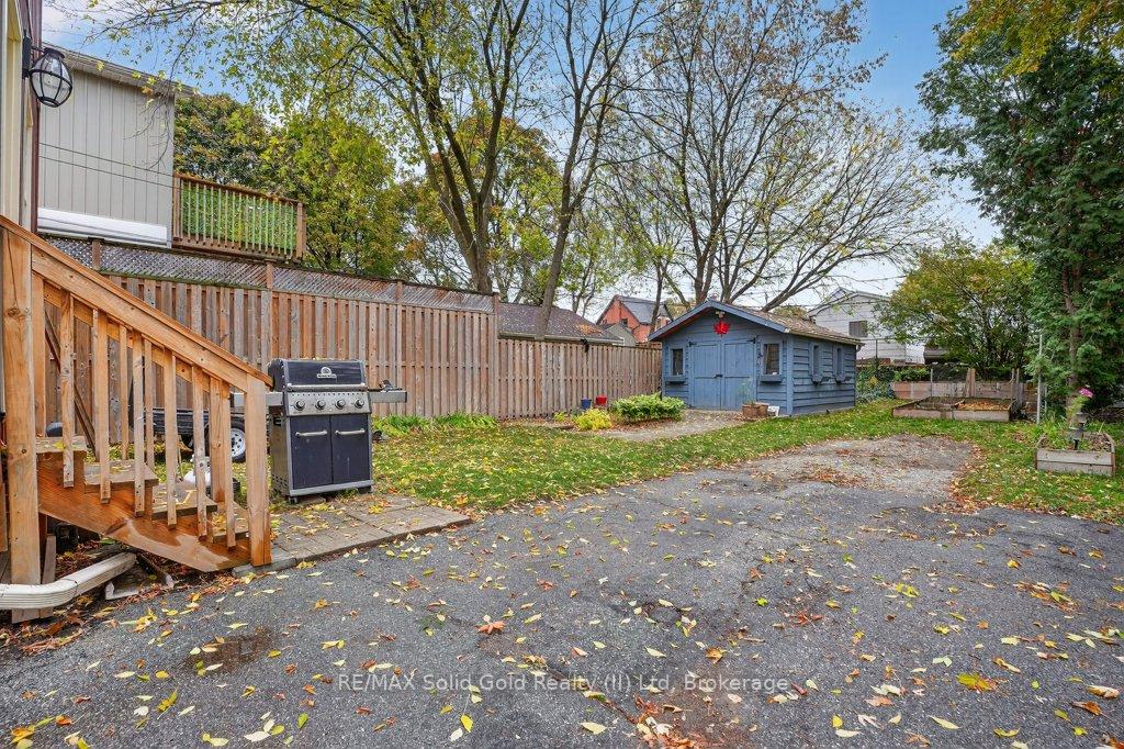 Photo 22 of 28 Troy Street, Kitchener — HOMEH