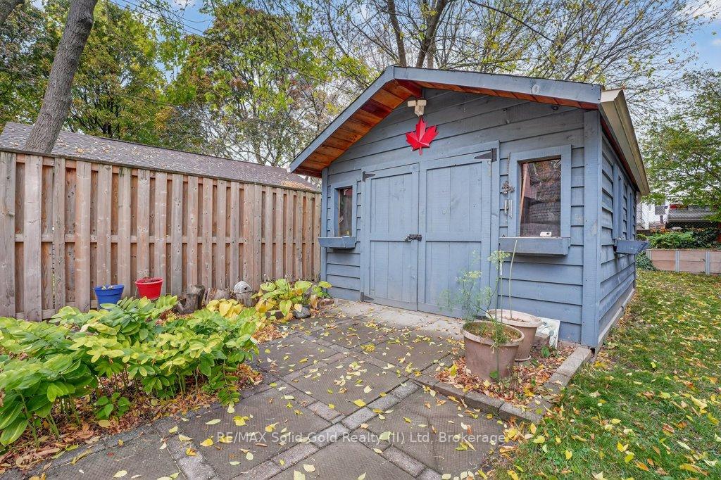 Photo 24 of 28 Troy Street, Kitchener — HOMEH