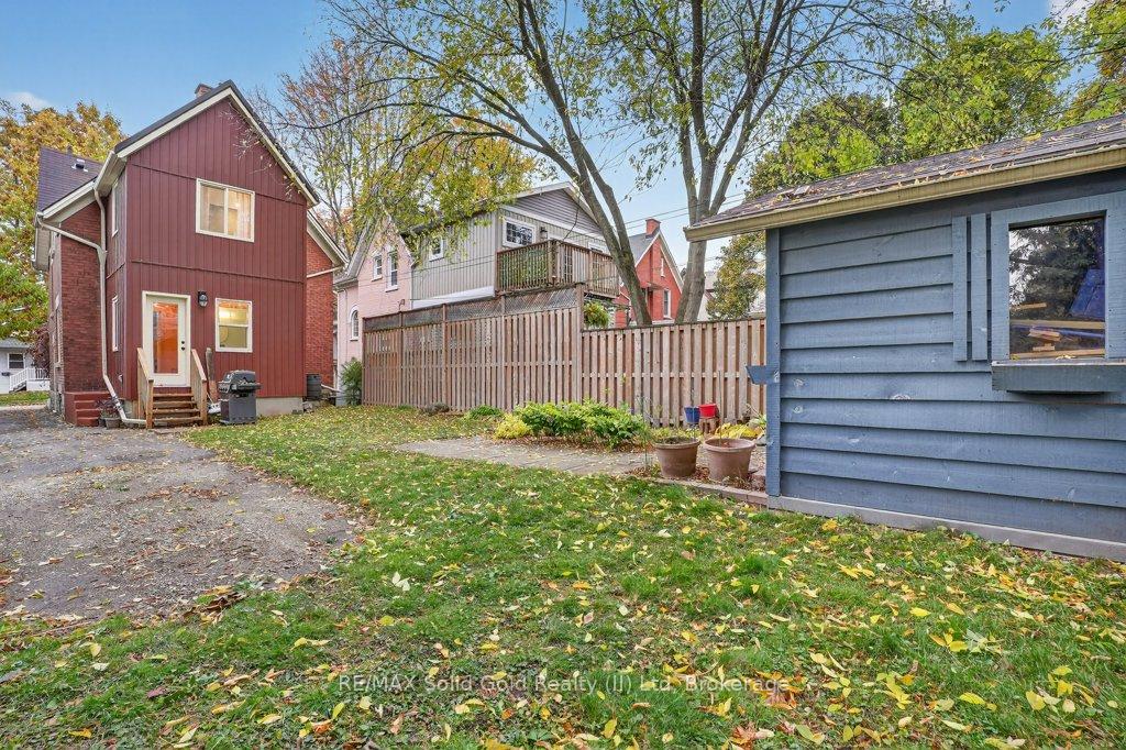 Photo 25 of 28 Troy Street, Kitchener — HOMEH