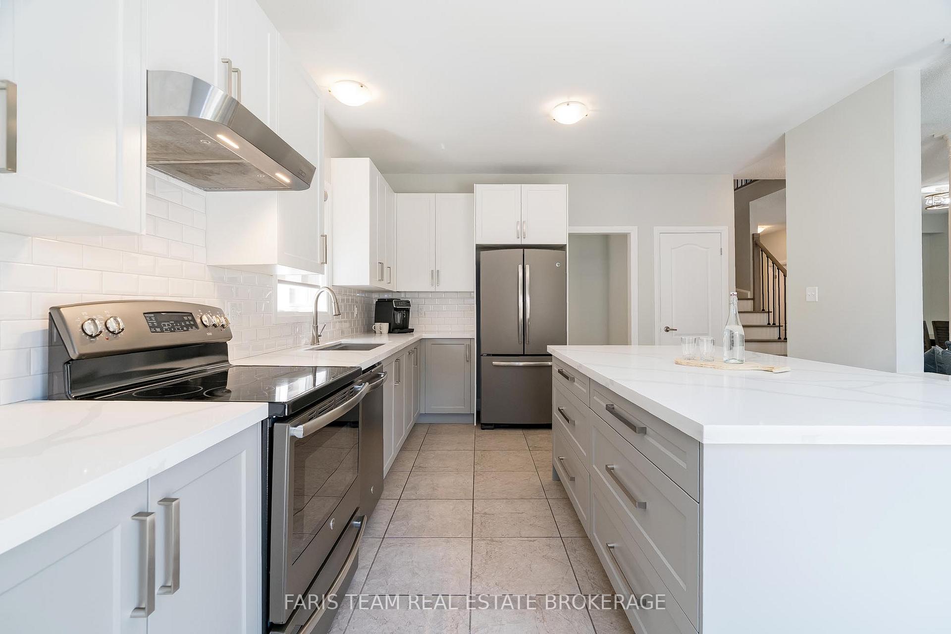 Photo 8 of 1377 Sheldon Street, Innisfil, Alcona — HOMEH