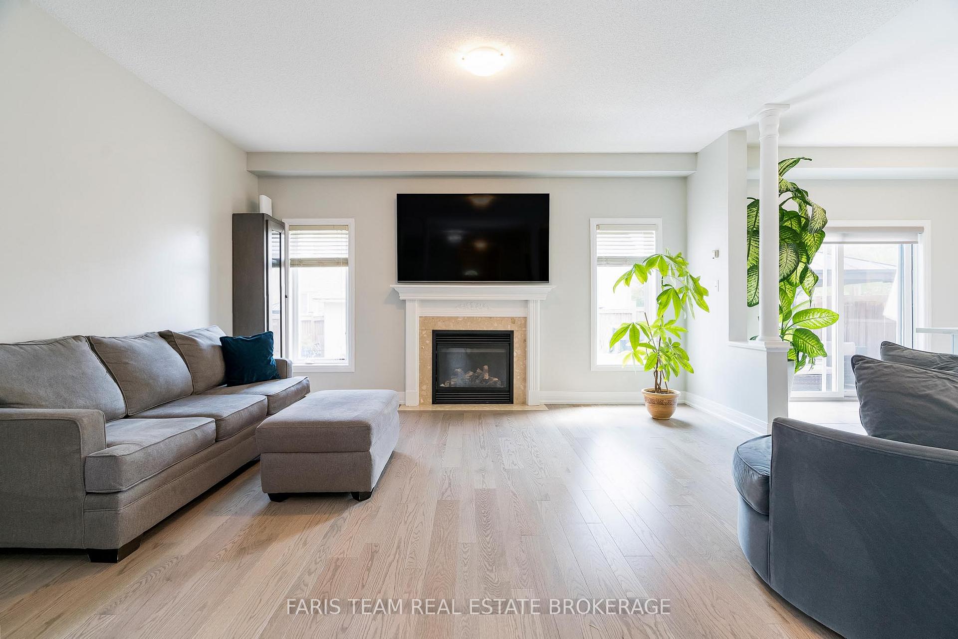 Photo 13 of 1377 Sheldon Street, Innisfil, Alcona — HOMEH