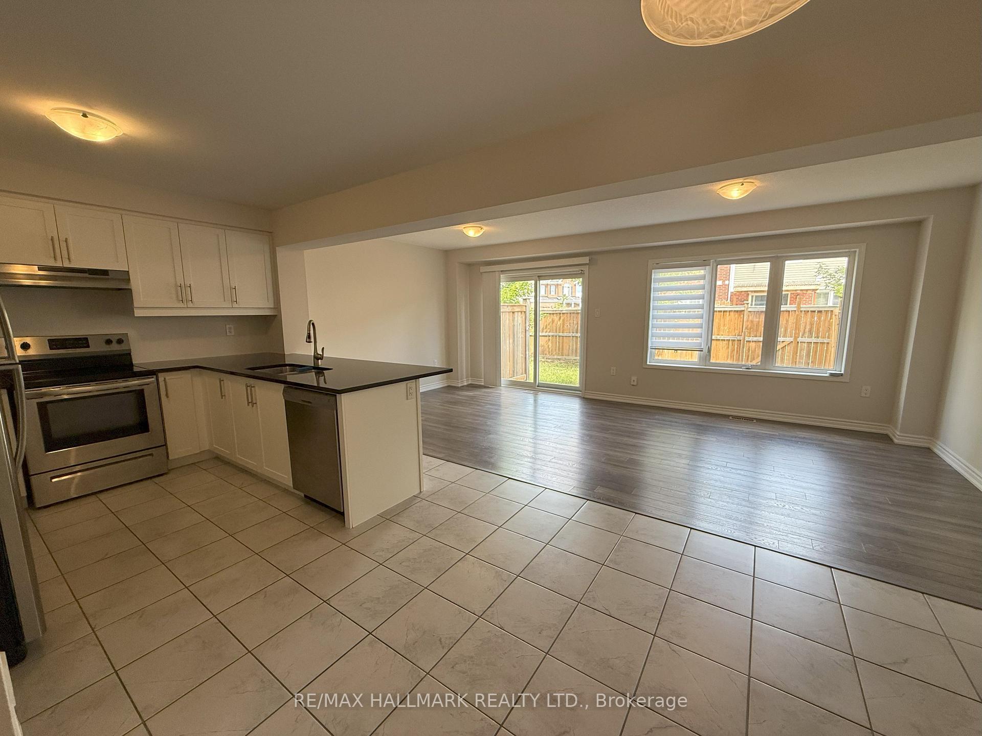 Photo 9 of 262 Waterbrook Lane, Kitchener — HOMEH