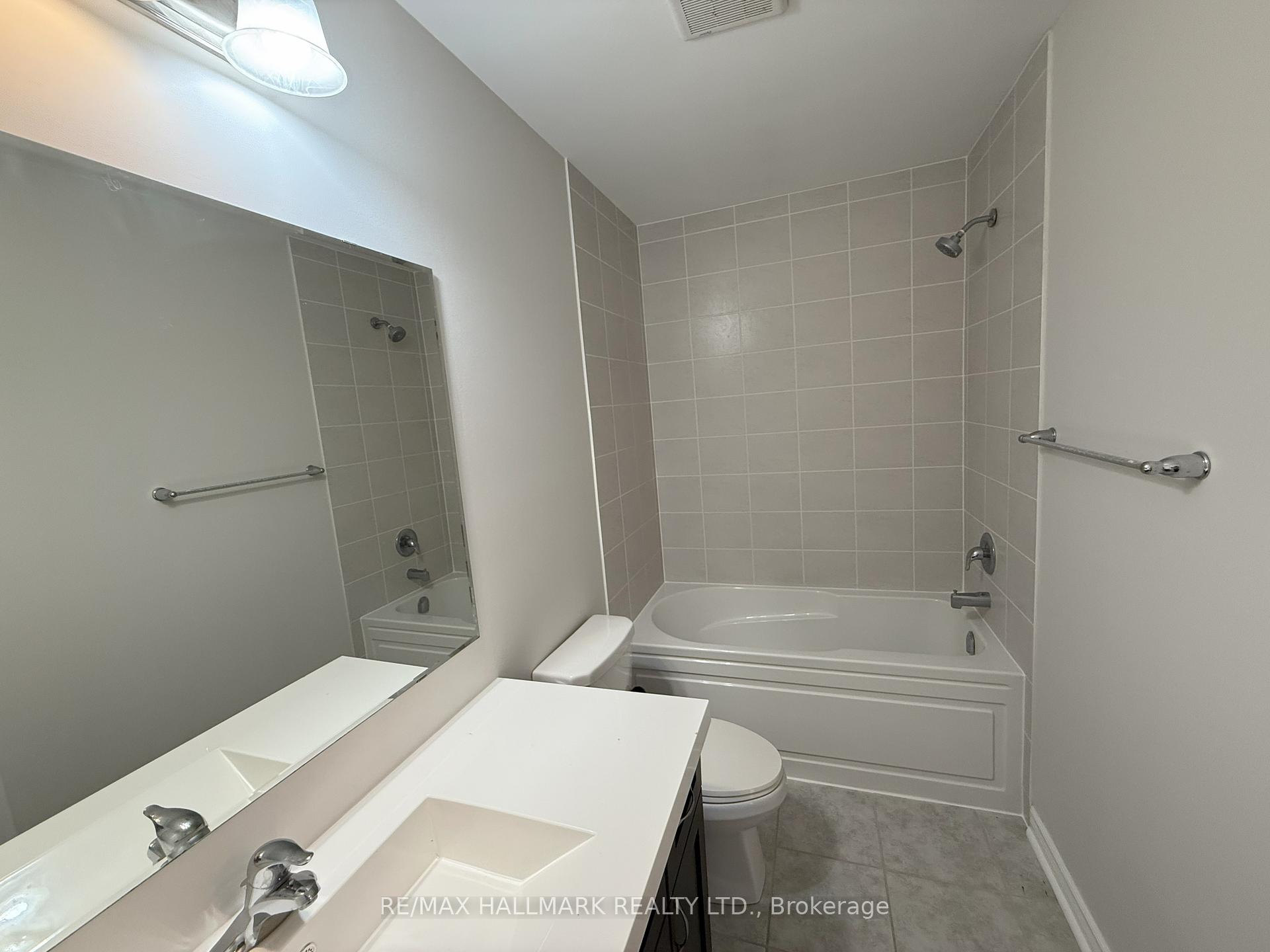 Photo 16 of 262 Waterbrook Lane, Kitchener — HOMEH