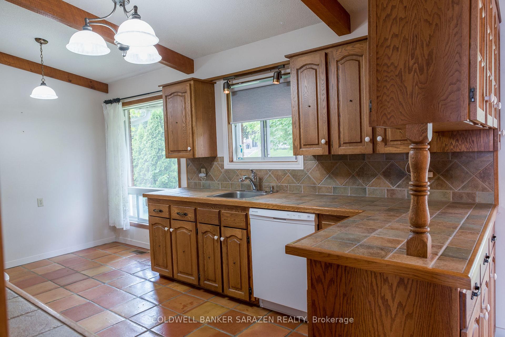 Photo 6 of 7 Robinson Street, McNab/Braeside, Mcnab/Braeside Twps — HOMEH