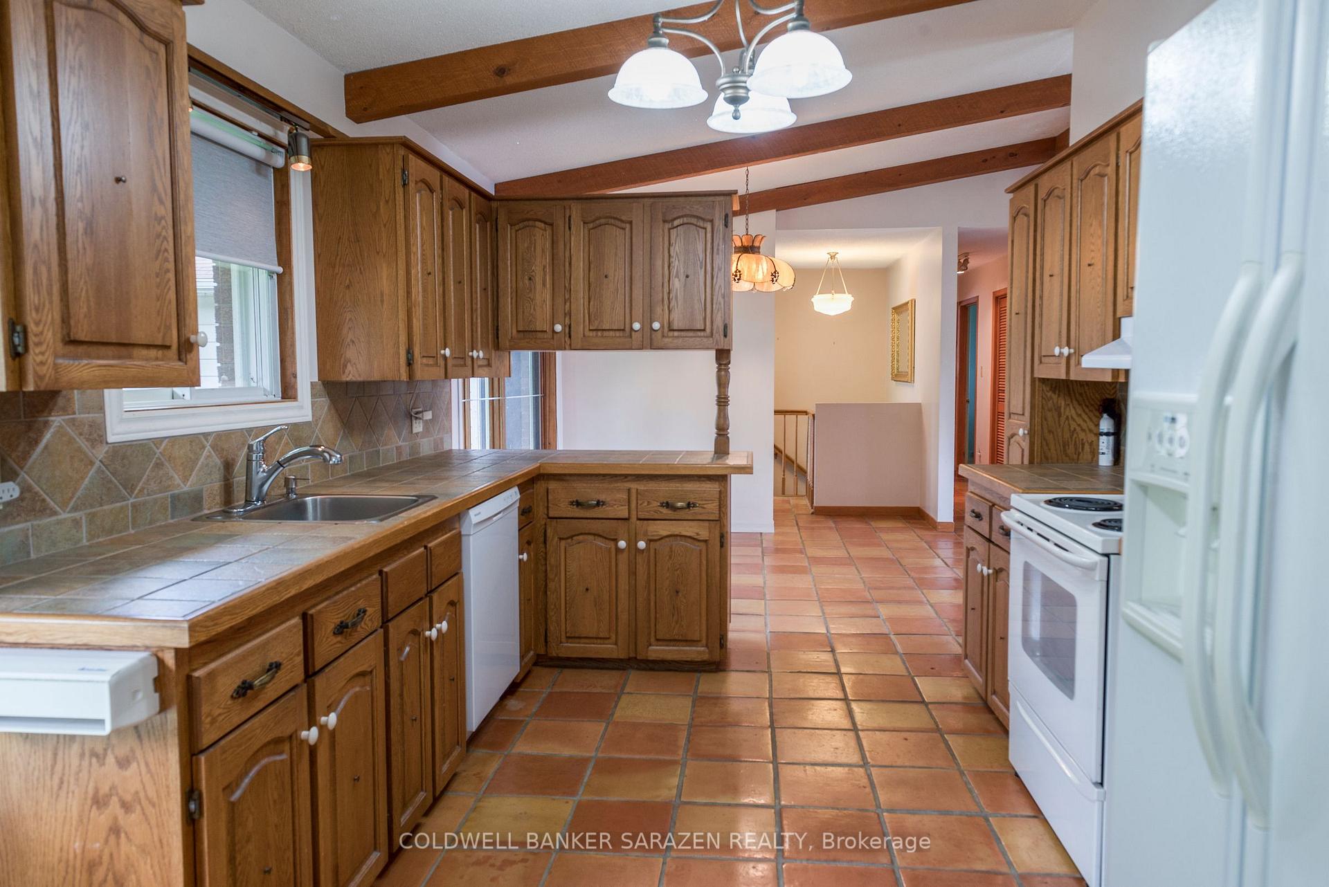 Photo 7 of 7 Robinson Street, McNab/Braeside, Mcnab/Braeside Twps — HOMEH