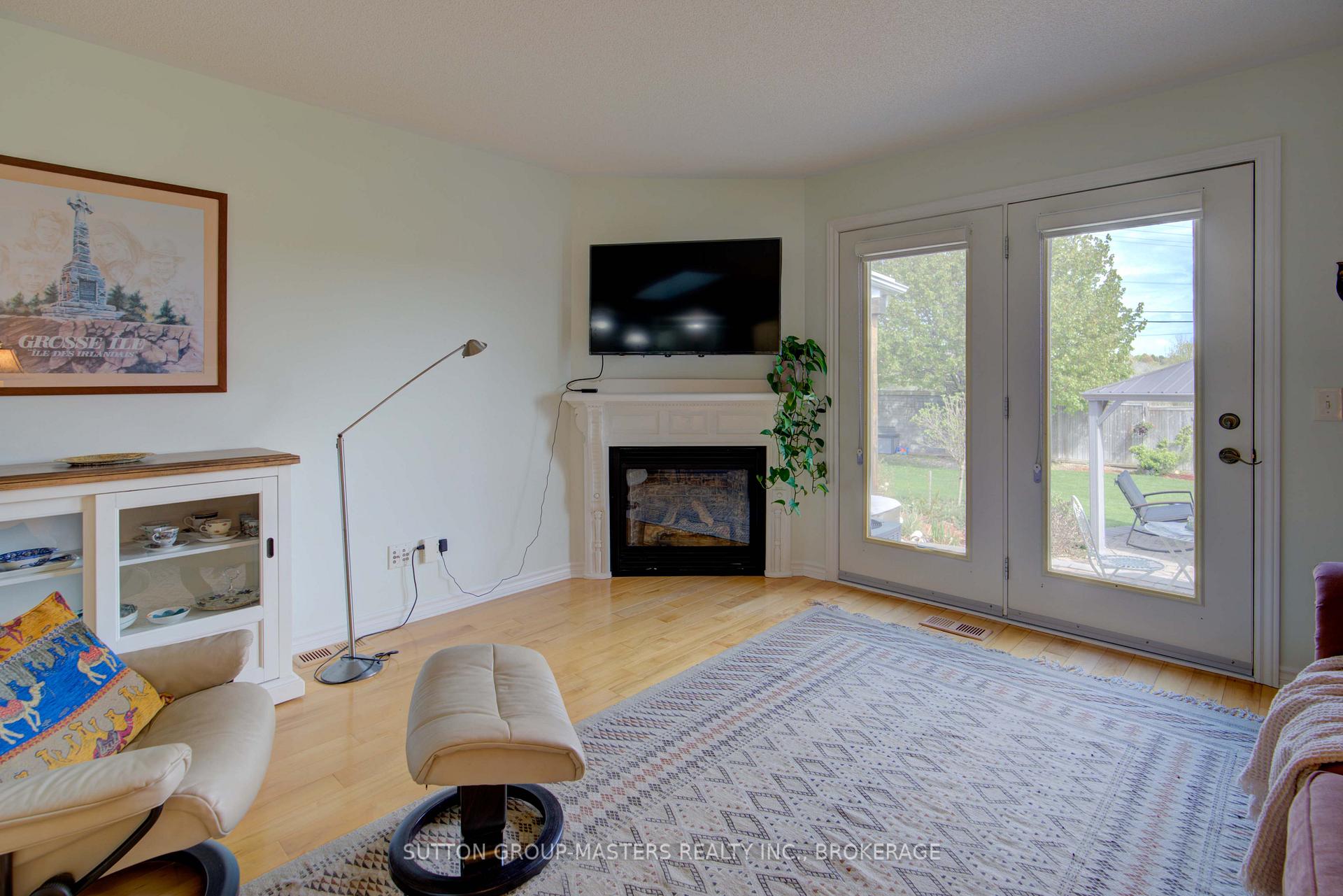 Photo 4 of 114 Britannia Crescent, Loyalist, Bath — HOMEH