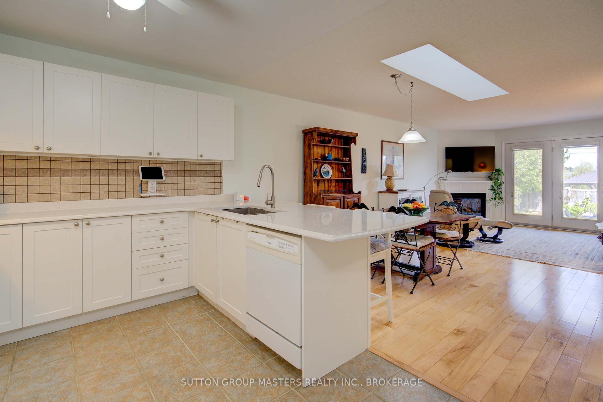 Photo 13 of 114 Britannia Crescent, Loyalist, Bath — HOMEH