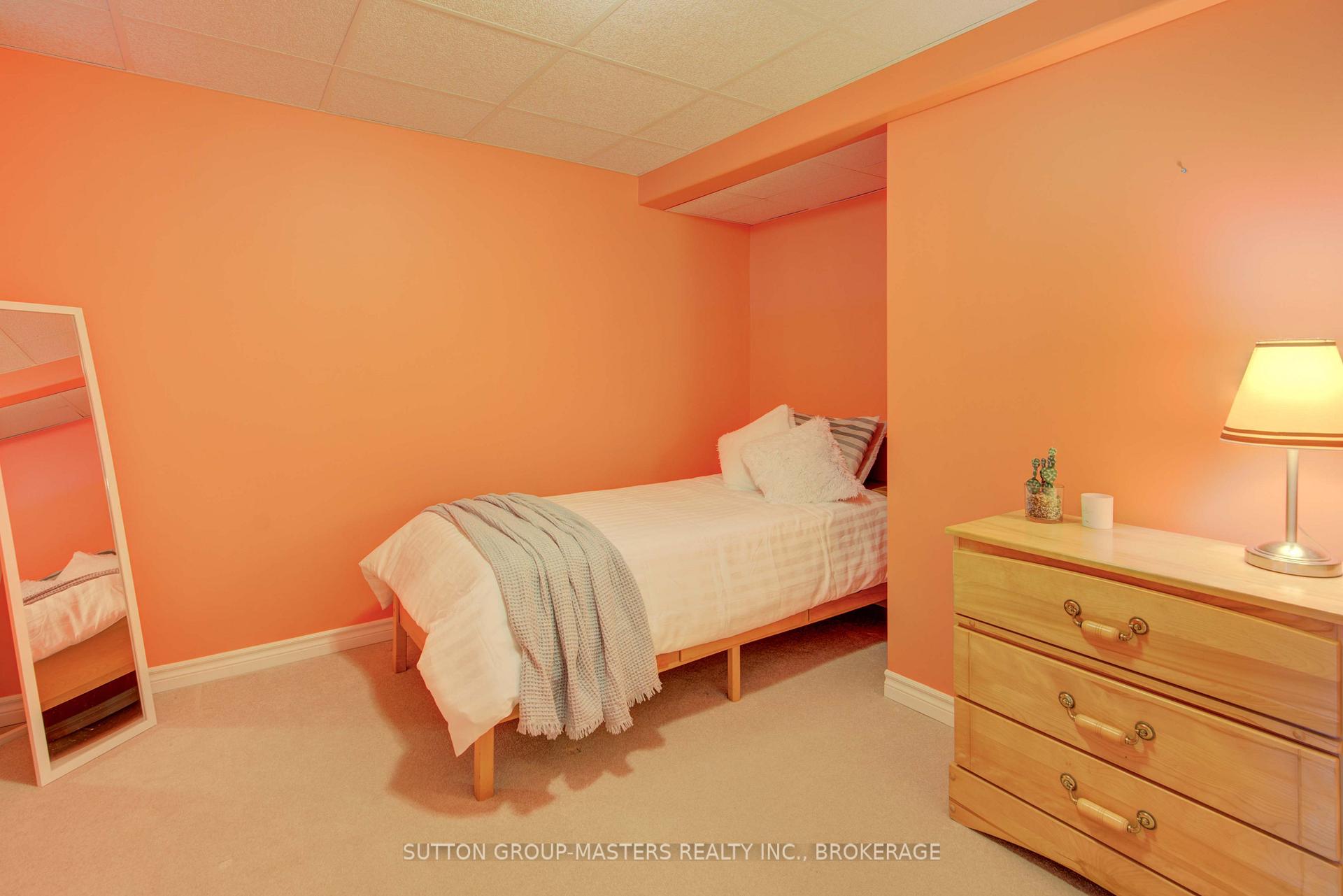 Photo 34 of 114 Britannia Crescent, Loyalist, Bath — HOMEH
