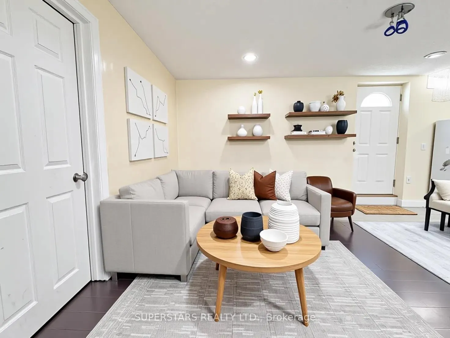 Photo 8 of Unit Bsmt, 161 Mary Pearson Drive, Markham, Middlefield — HOMEH