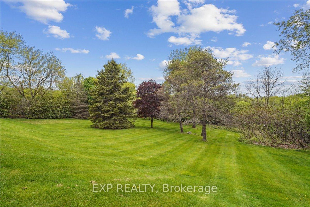 Photo 41 of 71 Manitou Drive, King, King City — HOMEH