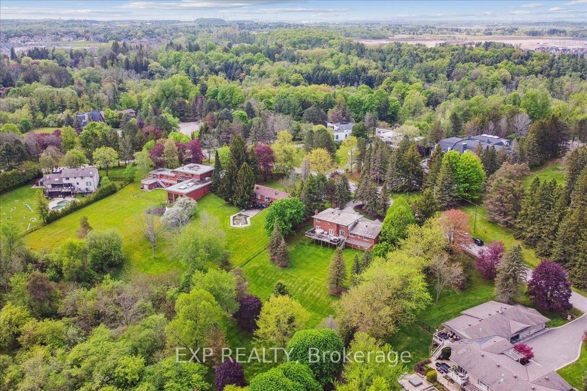 Photo 47 of 71 Manitou Drive, King, King City — HOMEH