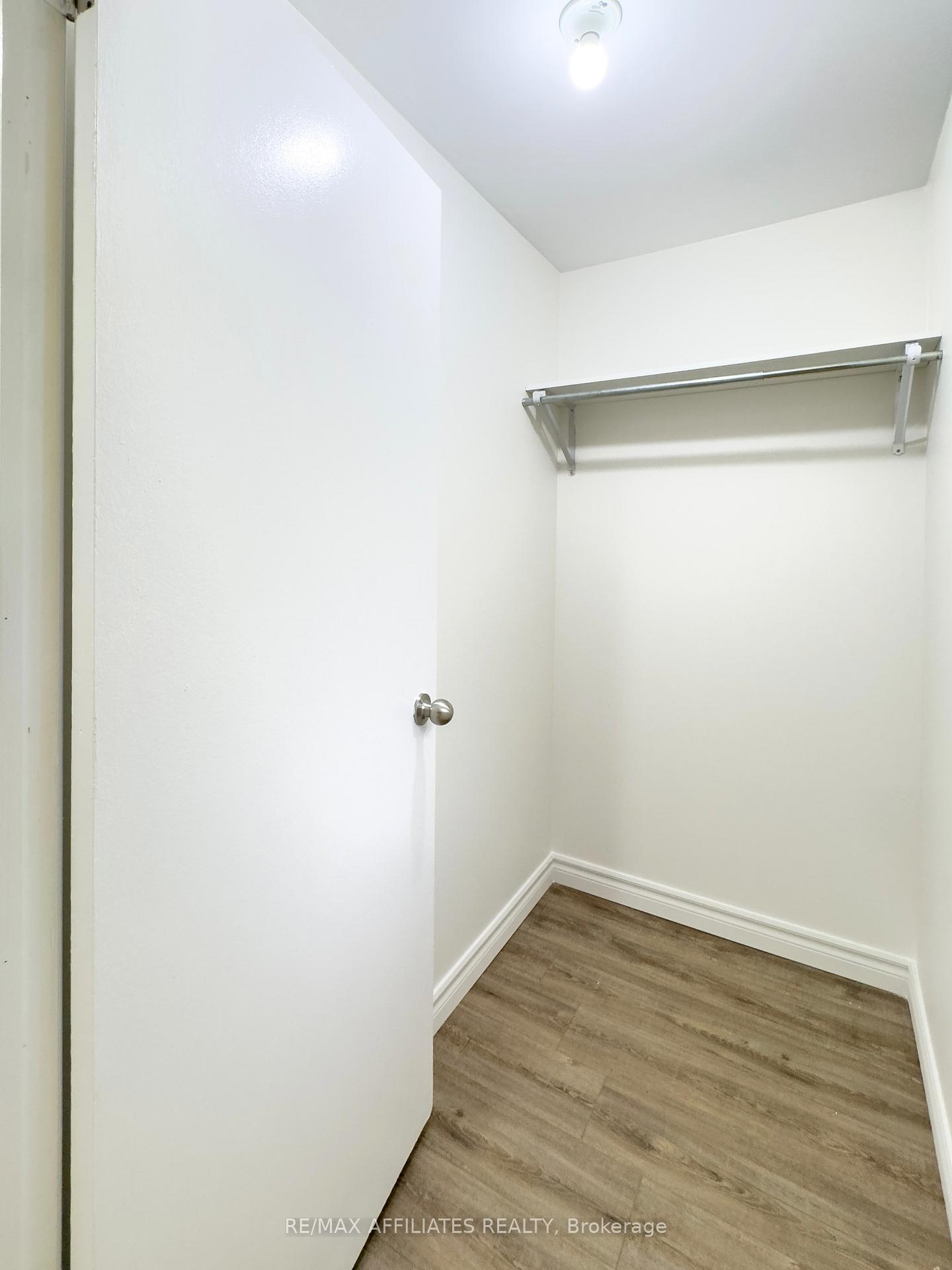 Photo 17 of Unit Lower, 222 Castlefrank Road, Ottawa, Kanata - Glencairn/Hazeldean — HOMEH