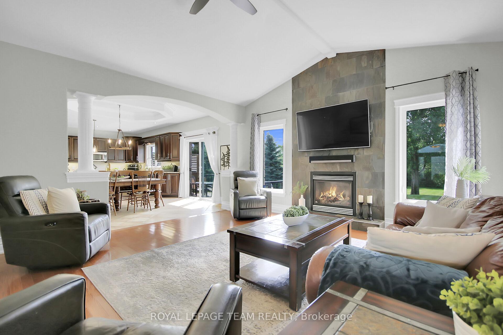 Photo 8 of 1484 Cobe Terrace, Ottawa, Kars — HOMEH
