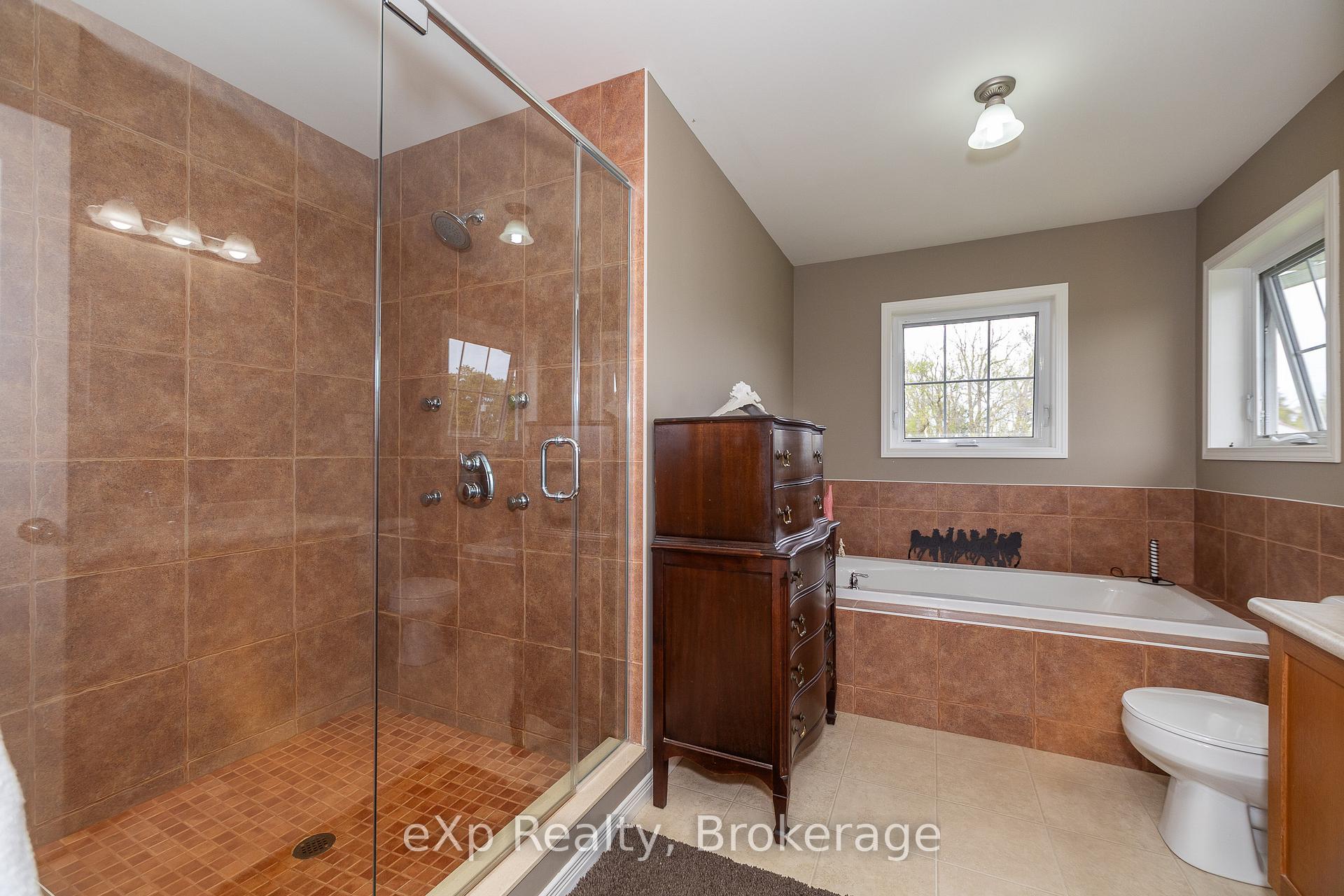Photo 16 of 46304 Old Mail Road, Meaford — HOMEH