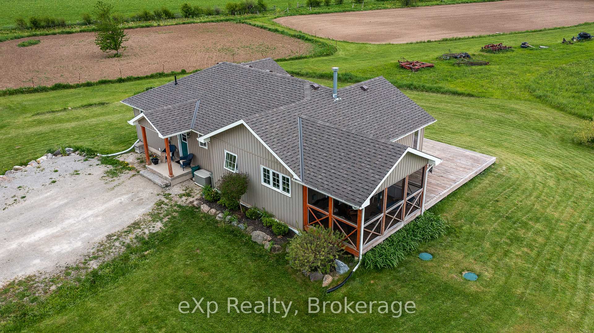 Photo 40 of 46304 Old Mail Road, Meaford — HOMEH