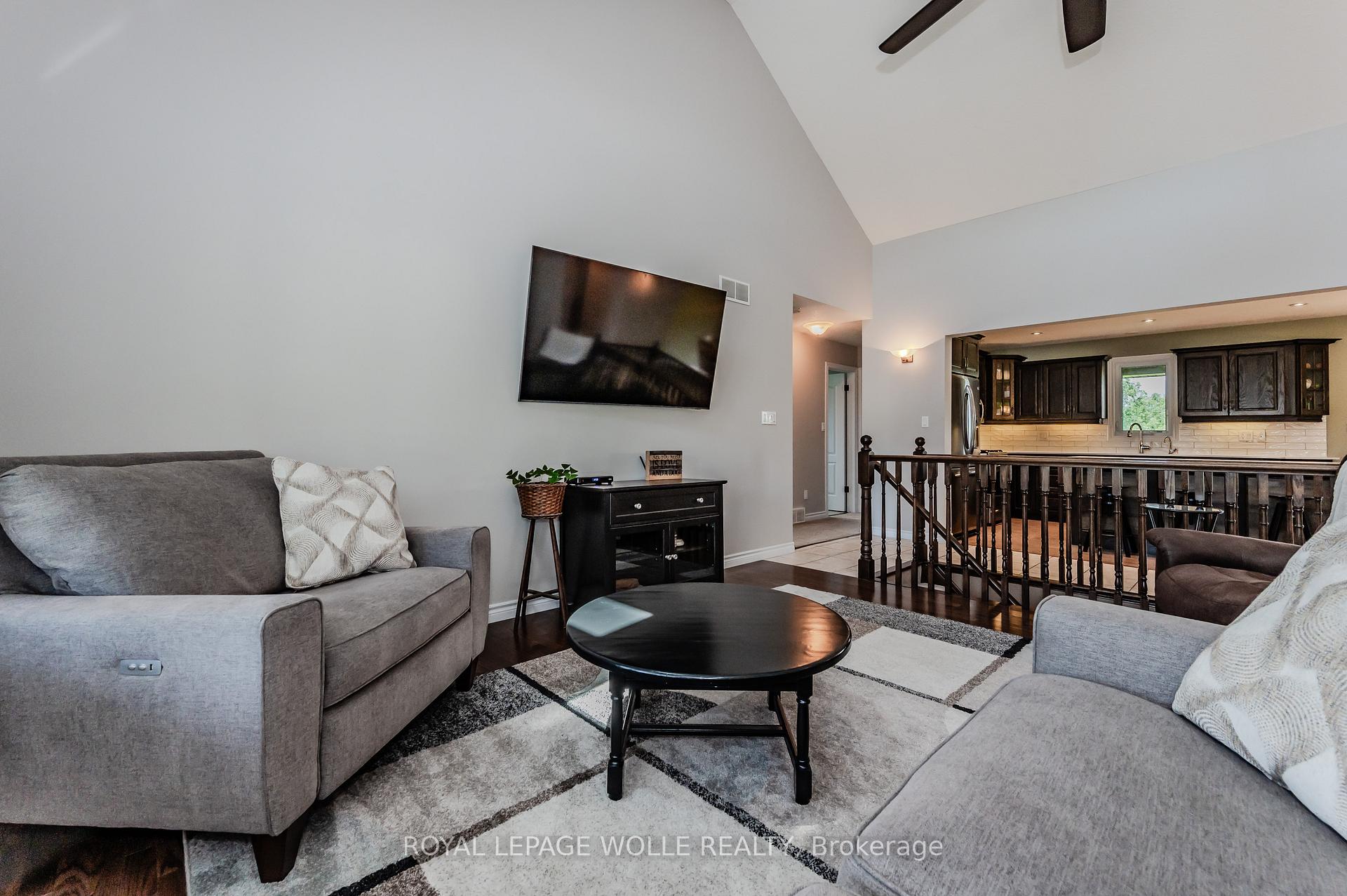 Photo 6 of 174 River Run Road, Mapleton, Rural Mapleton — HOMEH